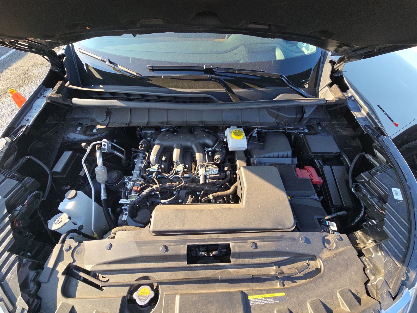 2025 Nissan Pathfinder Platinum FWD