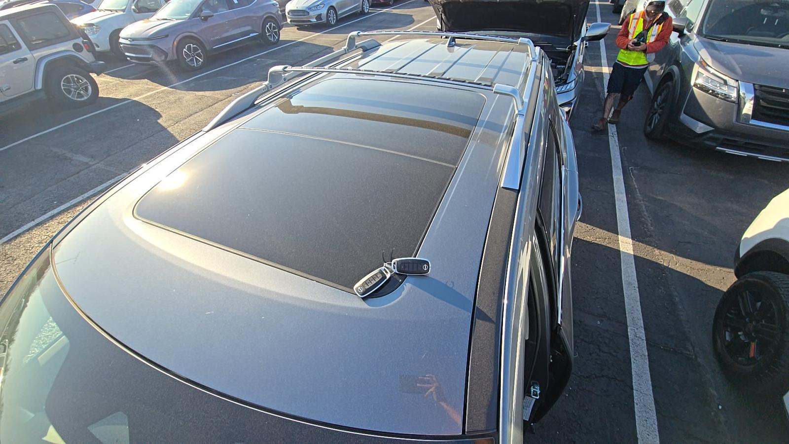 2025 Nissan Pathfinder Platinum FWD