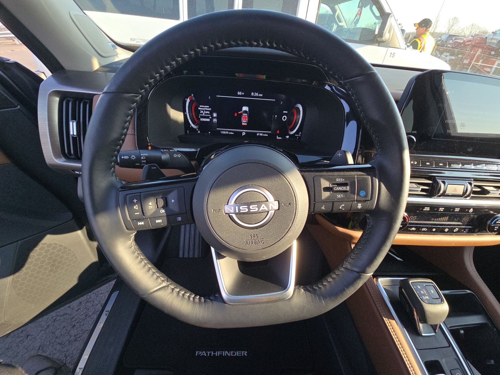 2025 Nissan Pathfinder Platinum FWD