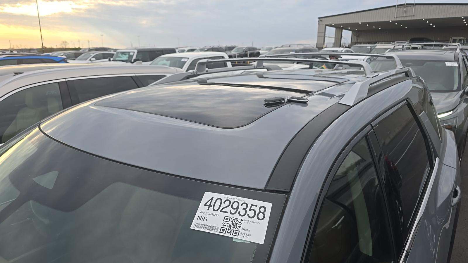 2024 Nissan Pathfinder Platinum AWD