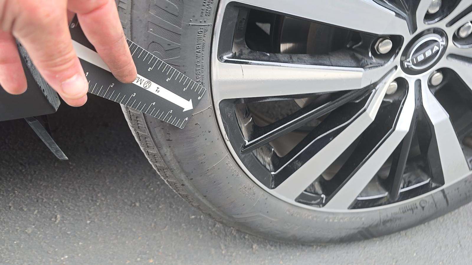 2024 Nissan Pathfinder Platinum AWD