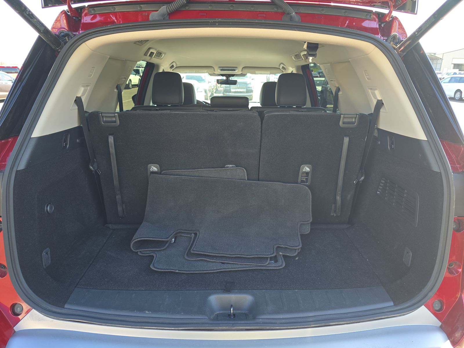 2025 Nissan Pathfinder SL AWD