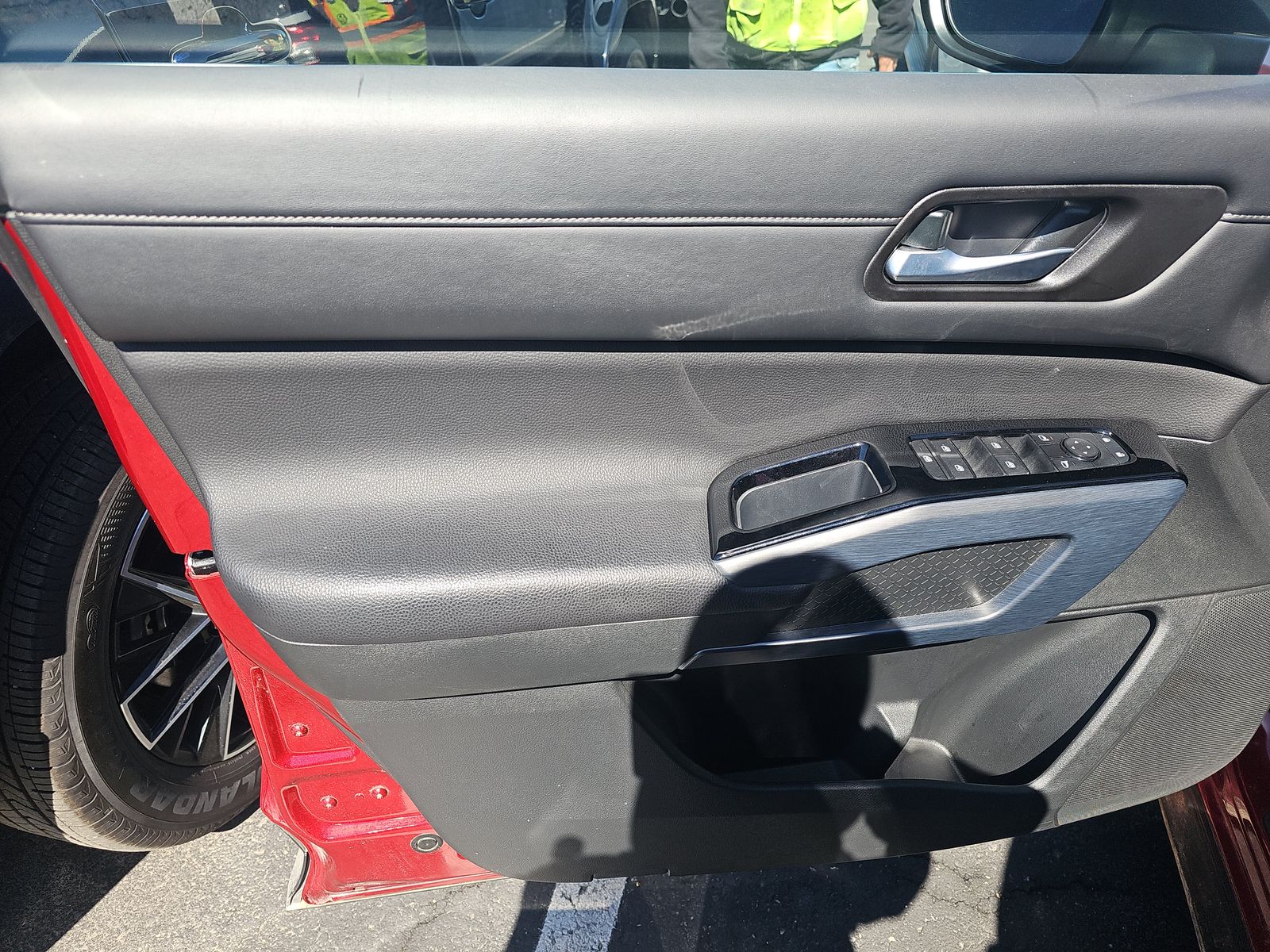 2025 Nissan Pathfinder SL AWD