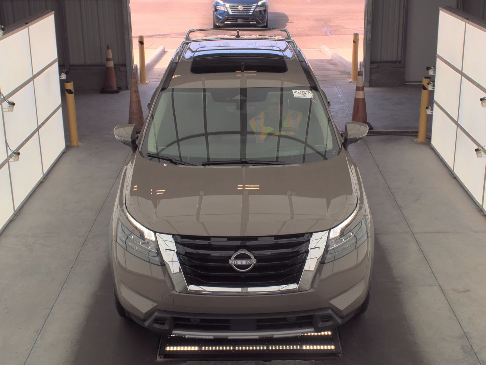 2025 Nissan Pathfinder Platinum AWD