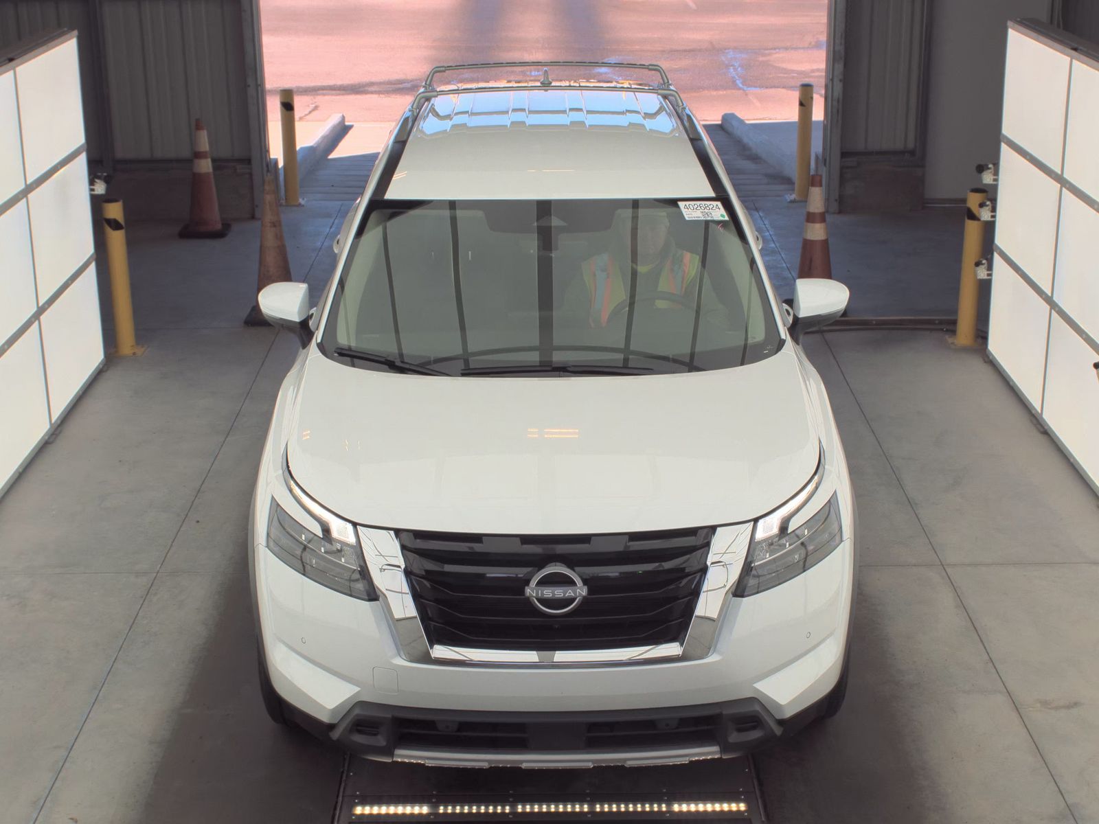 2025 Nissan Pathfinder SL AWD