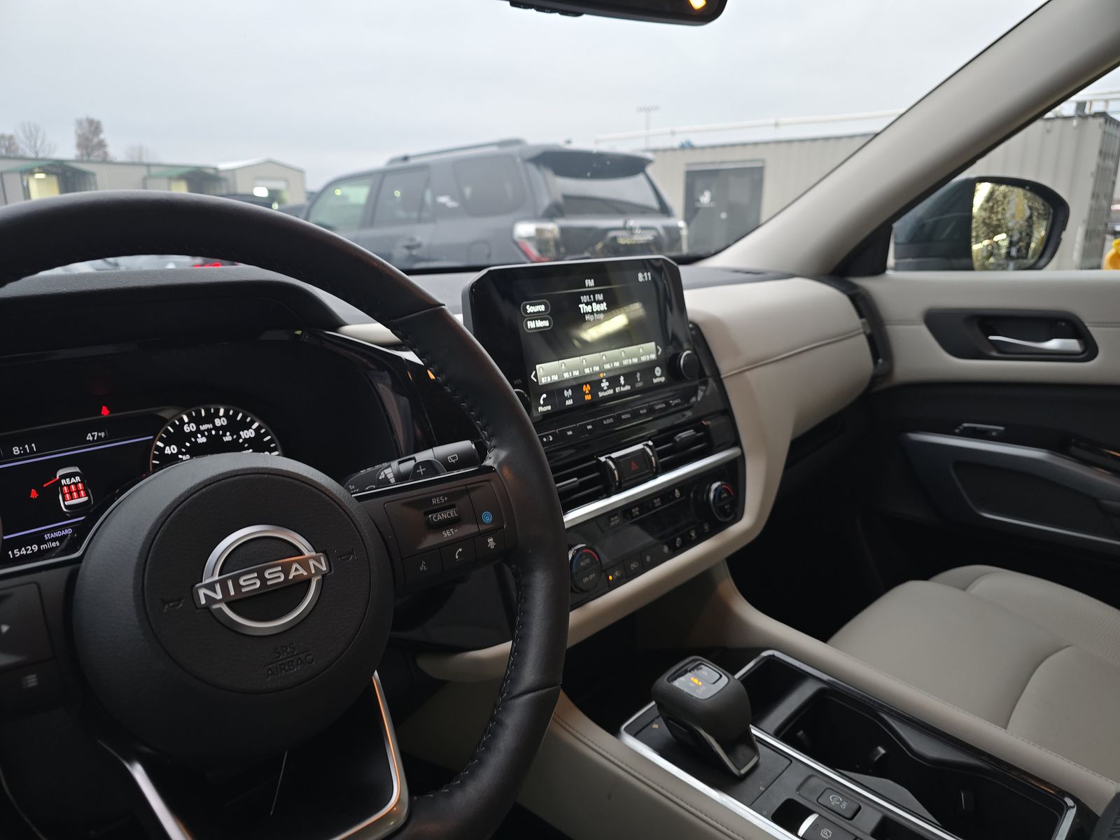 2024 Nissan Pathfinder SL FWD