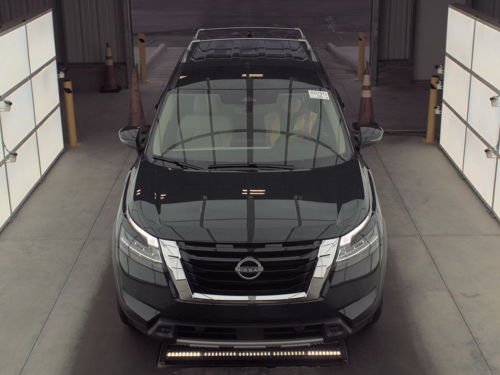 2024 Nissan Pathfinder SL FWD