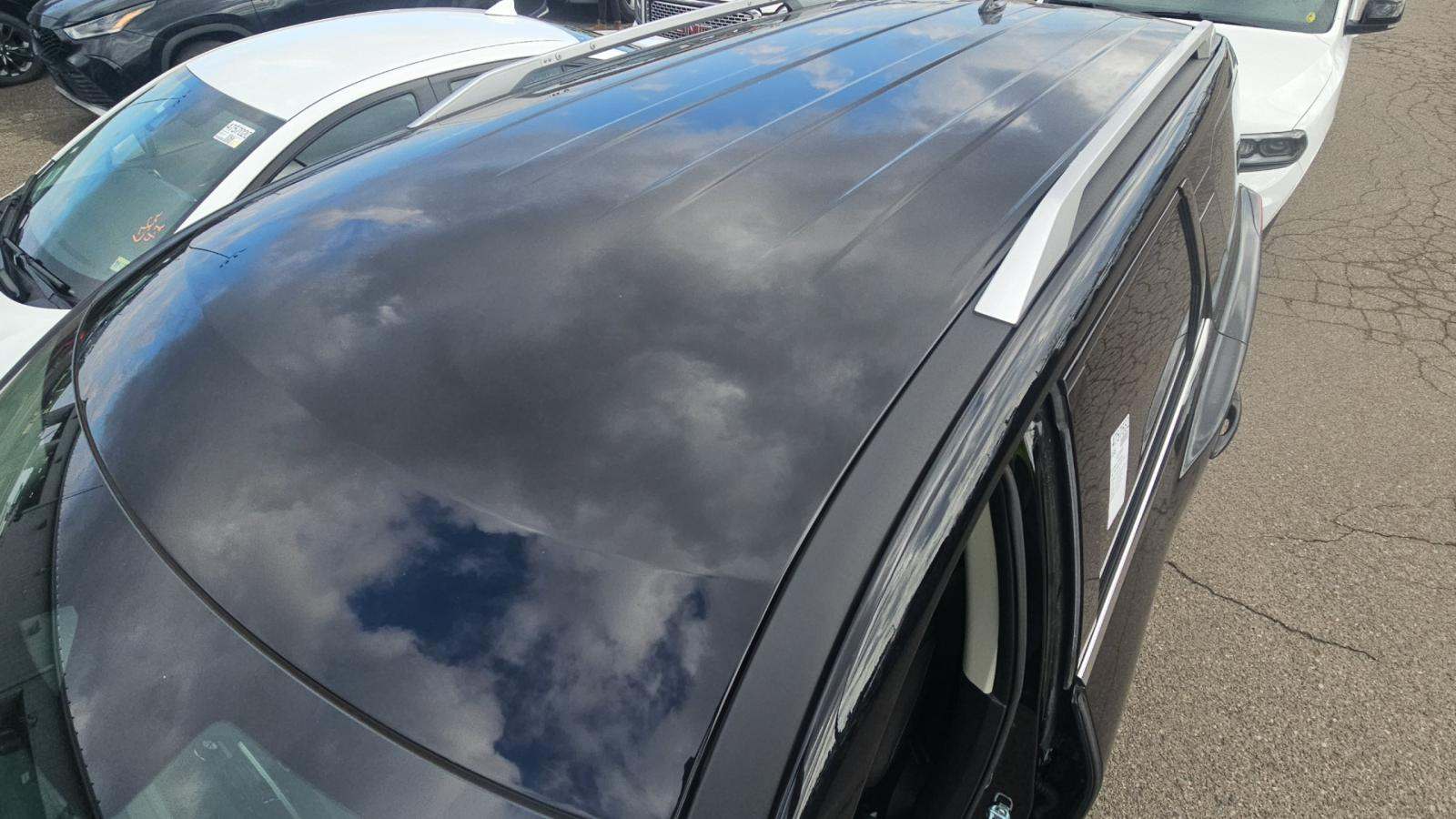 2025 Nissan Pathfinder SL AWD