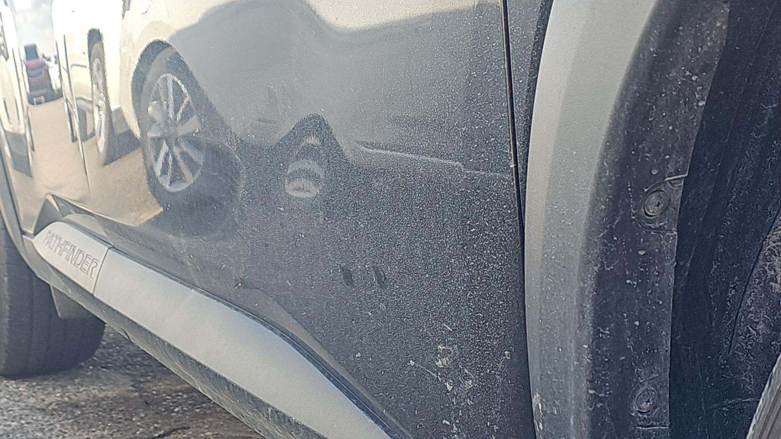 2025 Nissan Pathfinder SL AWD