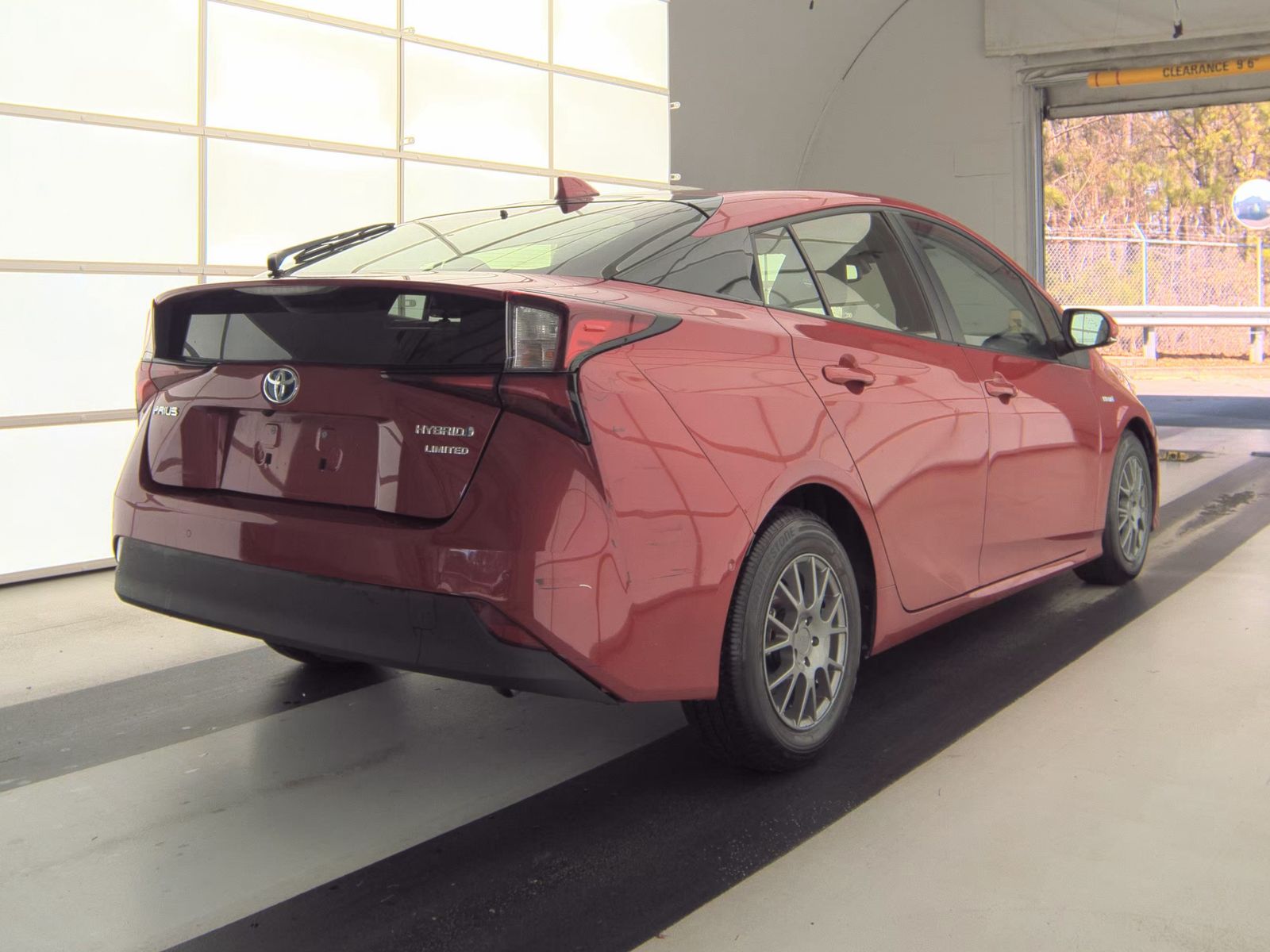 2021 Toyota Prius Limited FWD