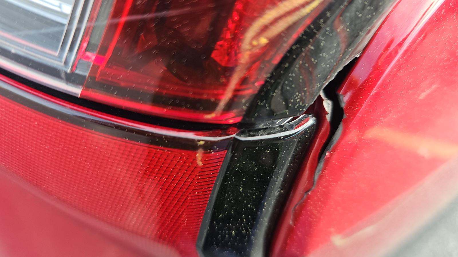 2021 Toyota Prius Limited FWD