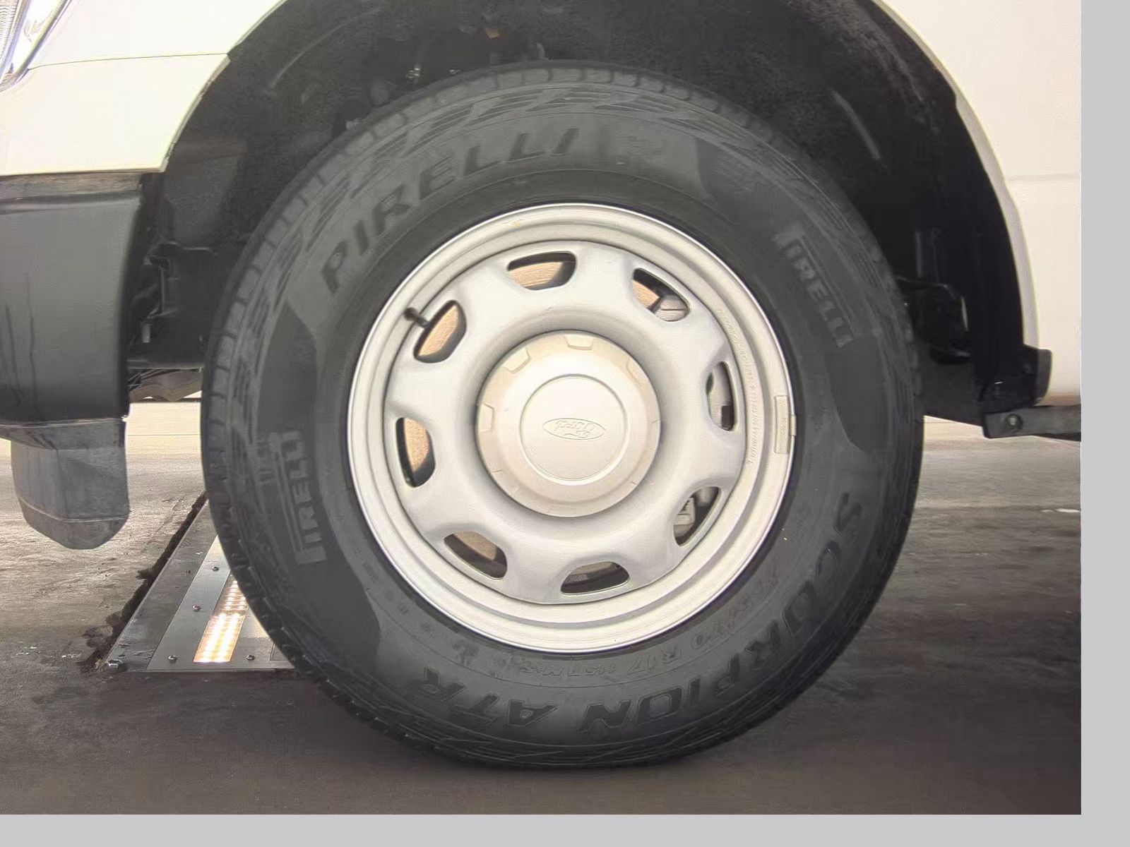 2022 Ford F-150 XL AWD