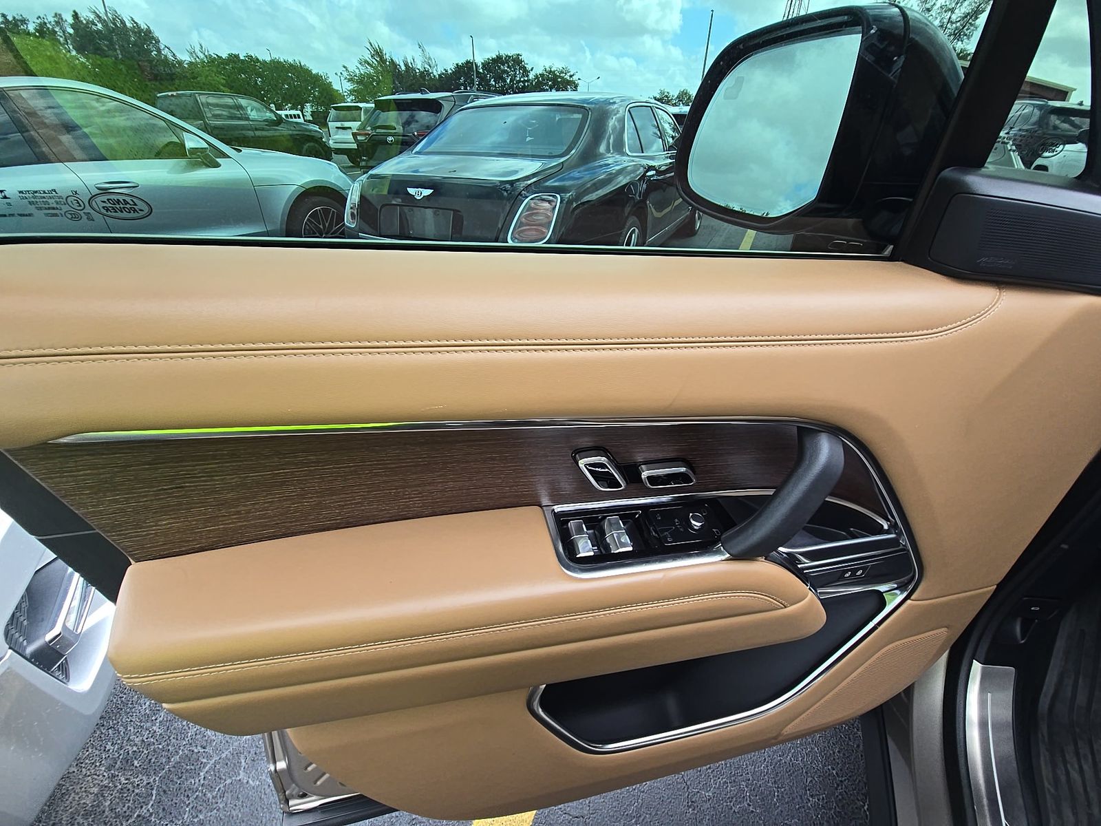 2023 Land Rover Range Rover Autobiography LWB AWD