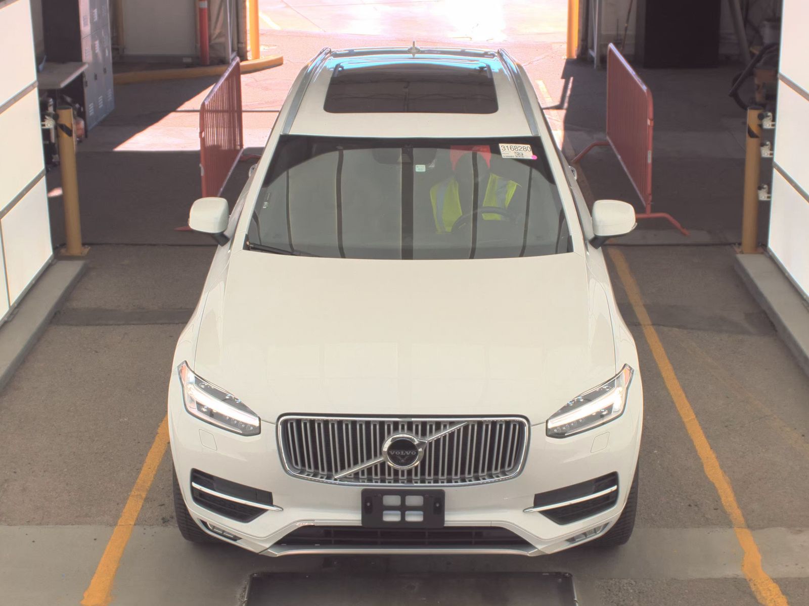 Volvo XC90 T6 Inscription 7-Passenger снимка Volvo XC90 T6 Inscription 7-Passenger