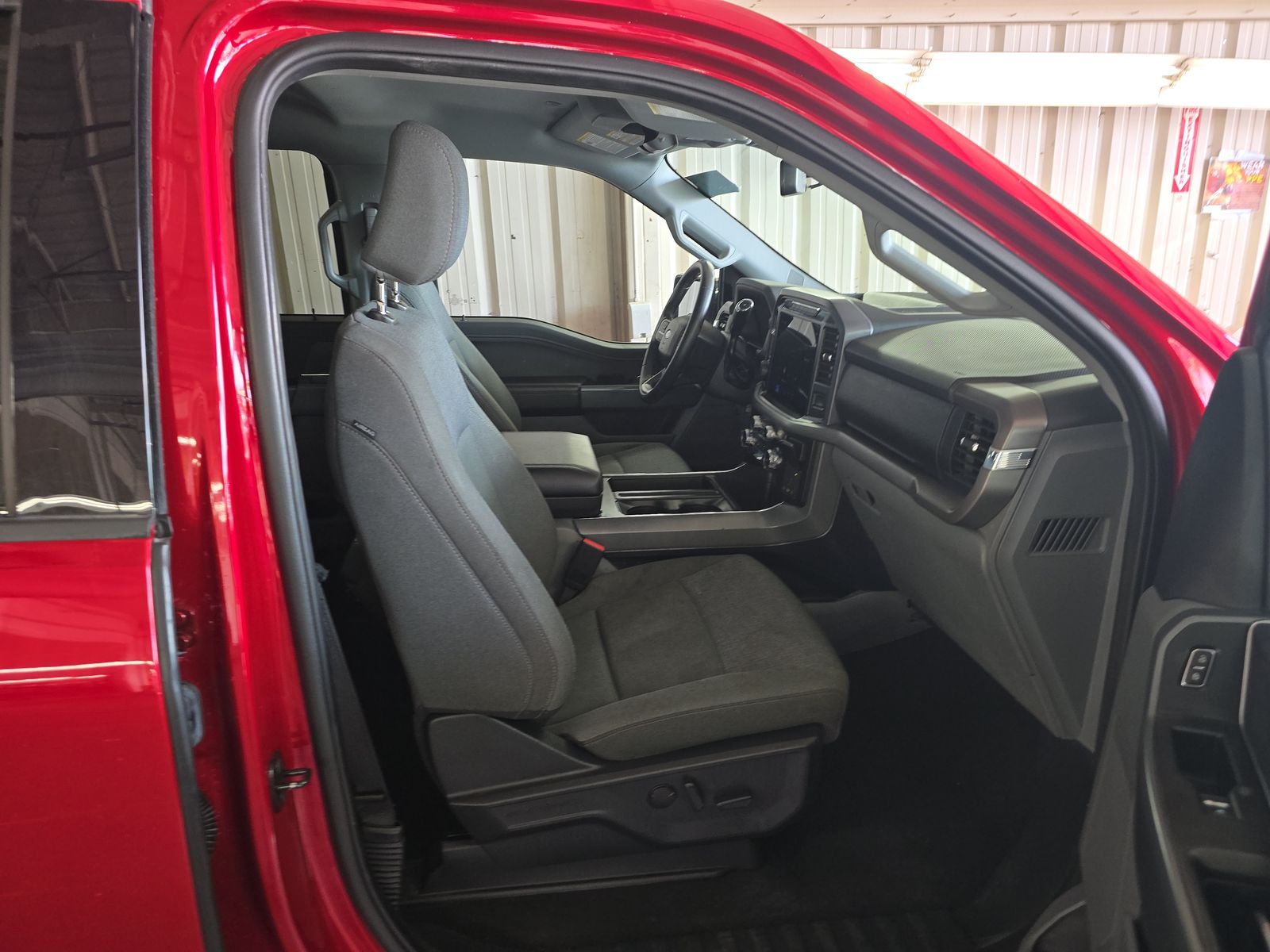 2024 Ford F-150 Hybrid XLT AWD