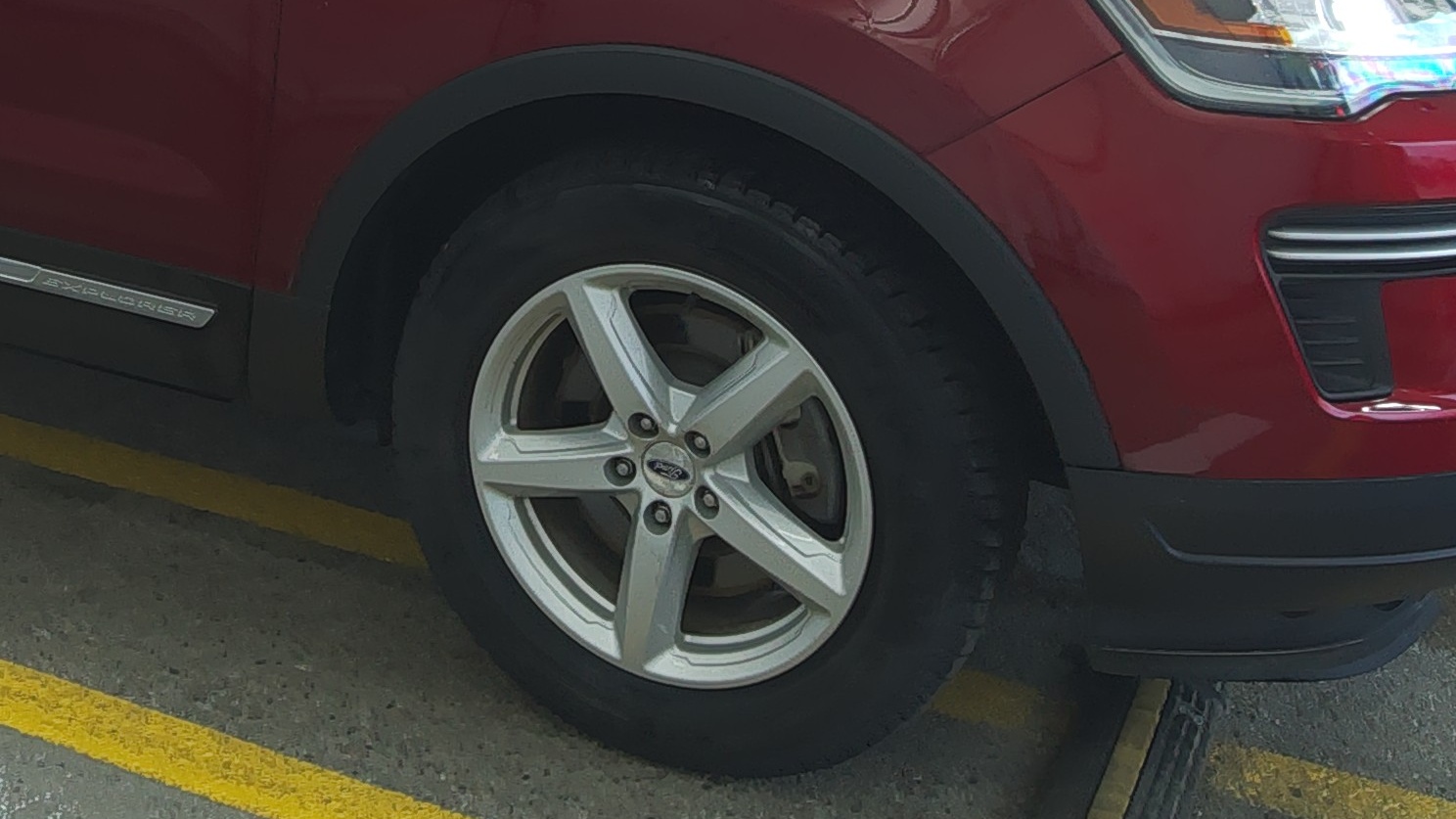 2019 Ford Explorer XLT FWD