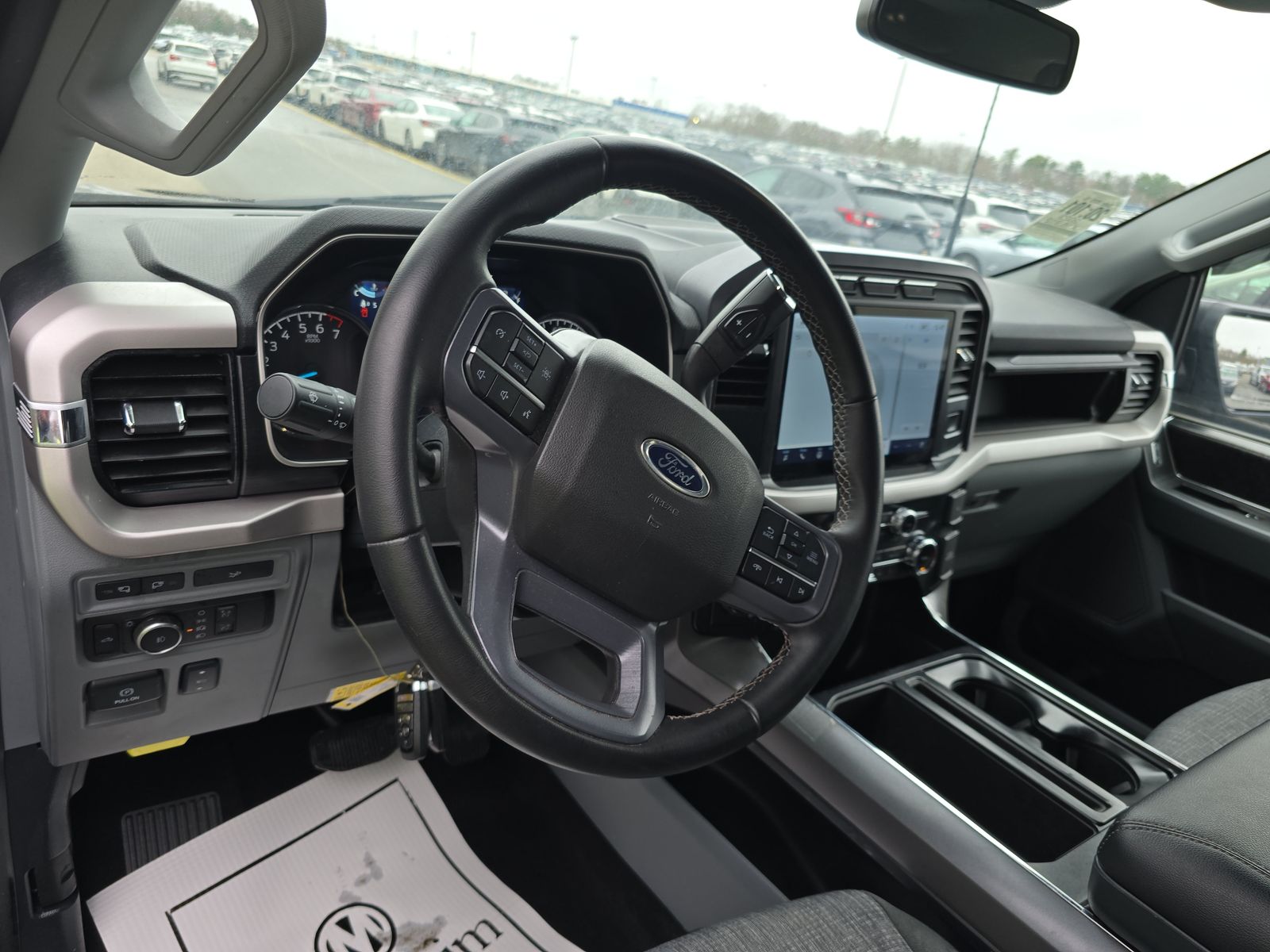 2023 Ford F-150 XLT AWD