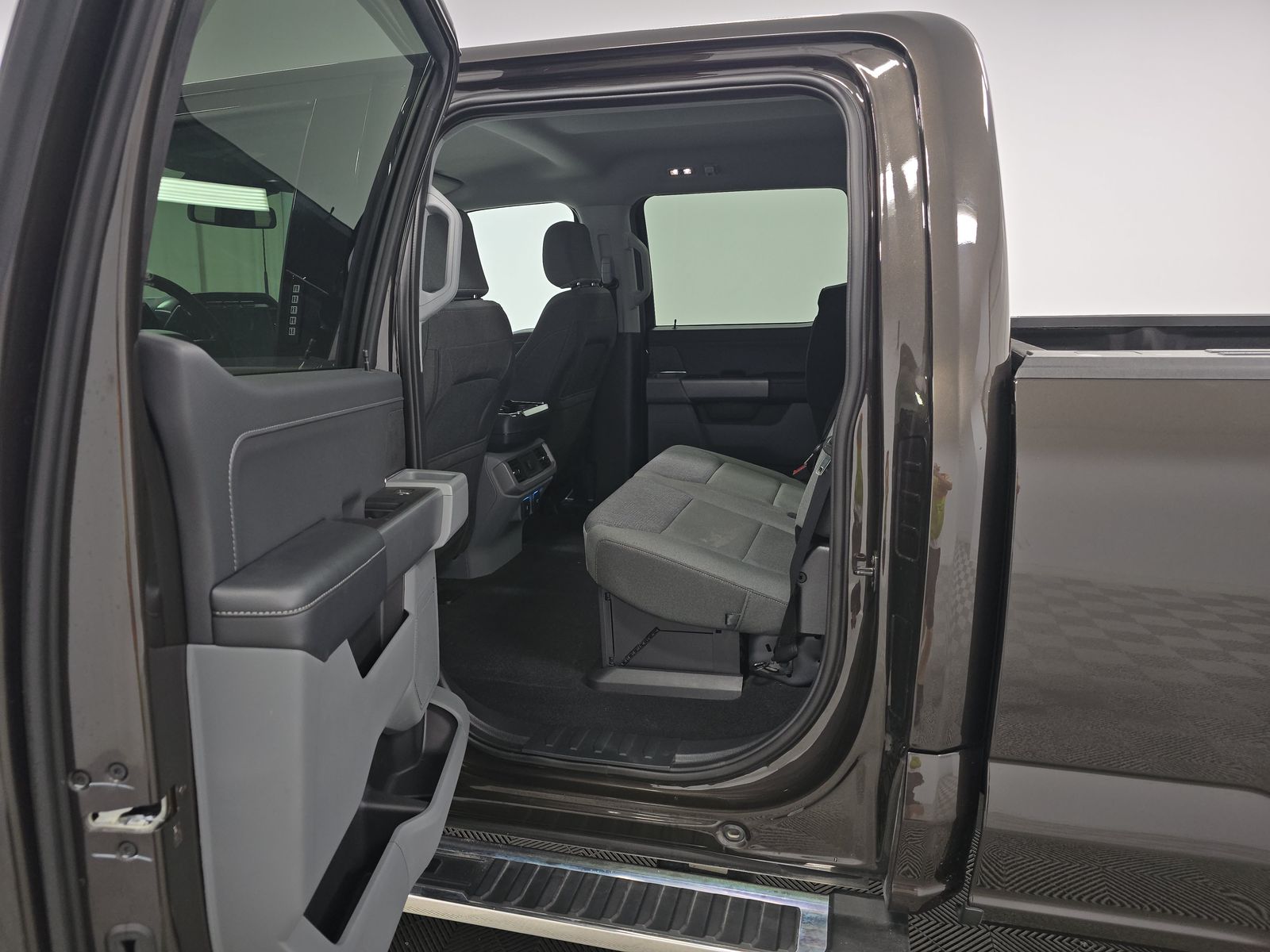 2024 Ford F-150 Hybrid XLT AWD