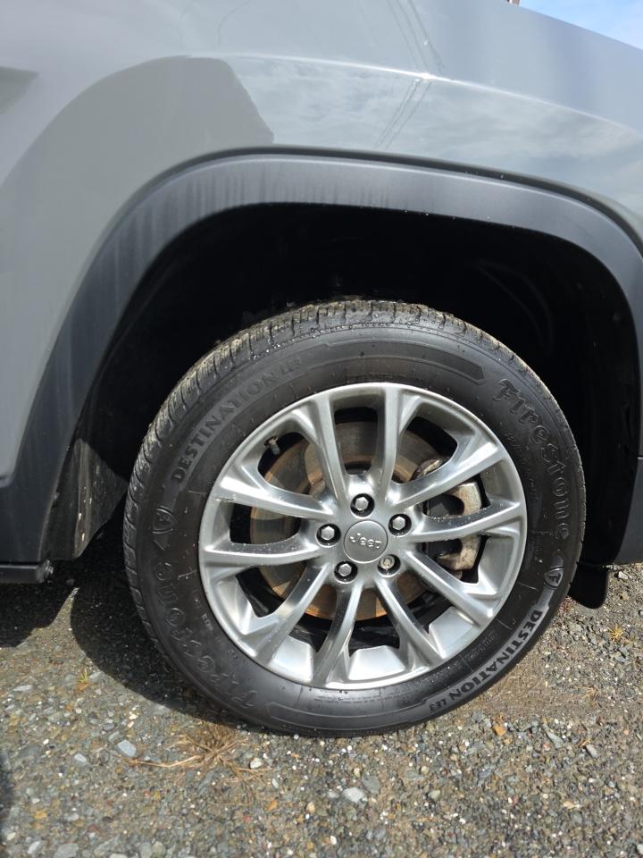 JEEP LATITUDE + - 10