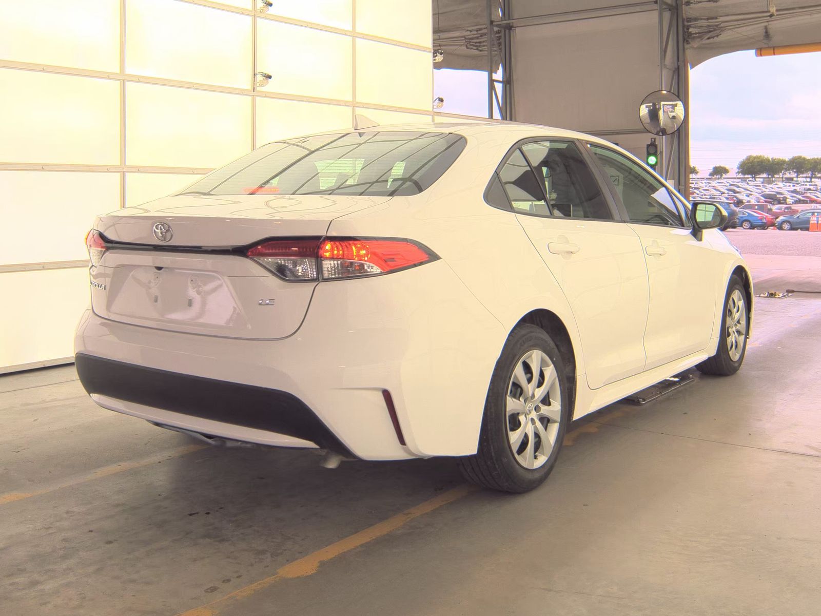 2020 Toyota Corolla LE FWD