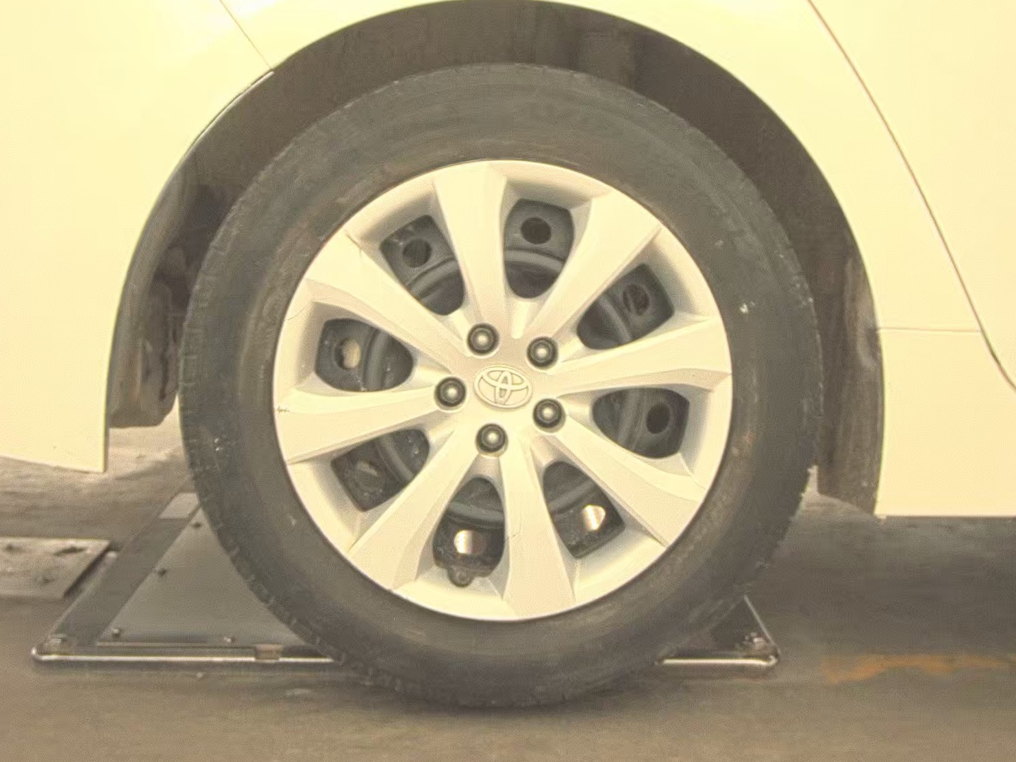 2020 Toyota Corolla LE FWD