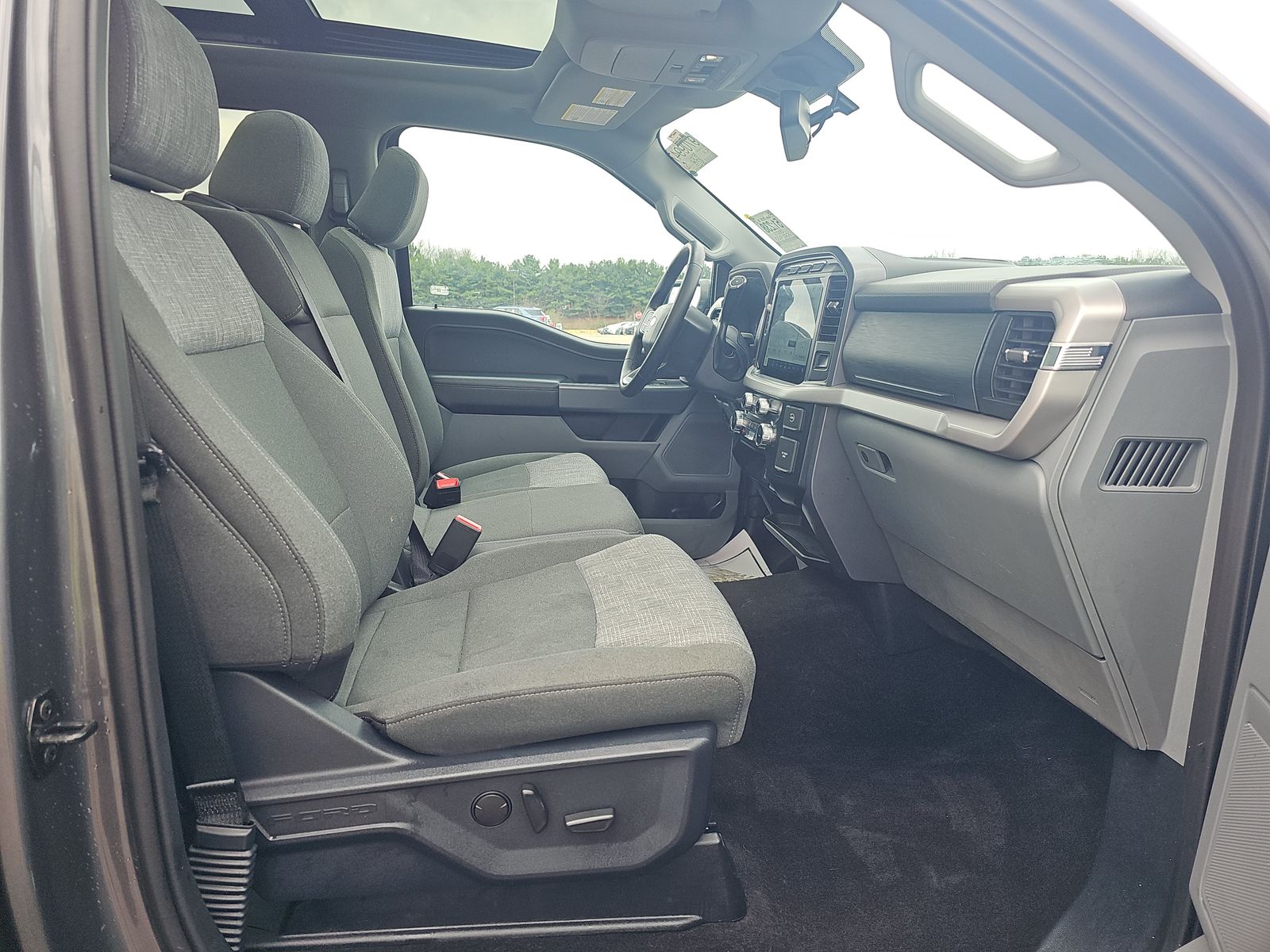 2023 Ford F-150 Hybrid XLT AWD