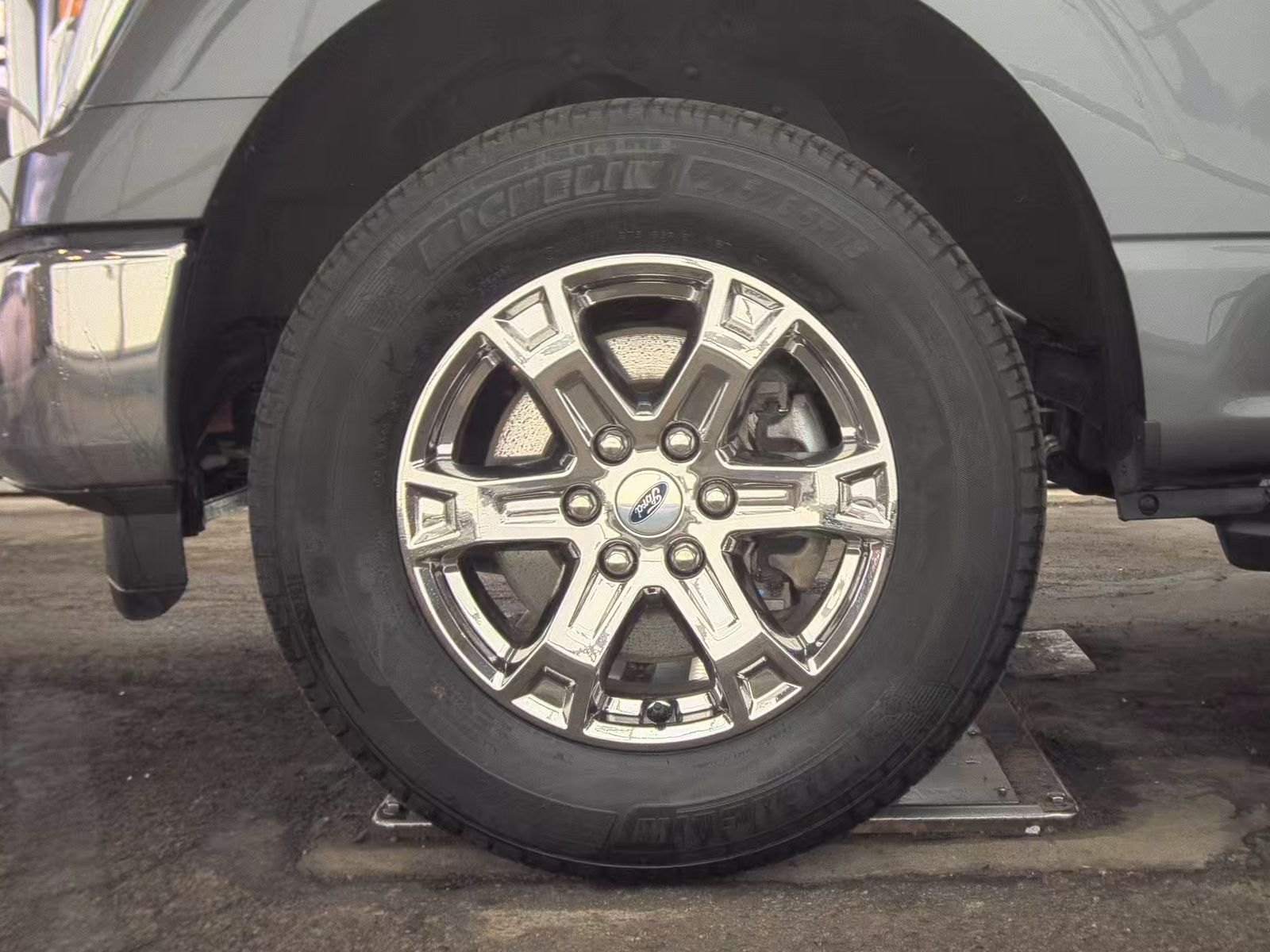 2023 Ford F-150 Hybrid XLT AWD