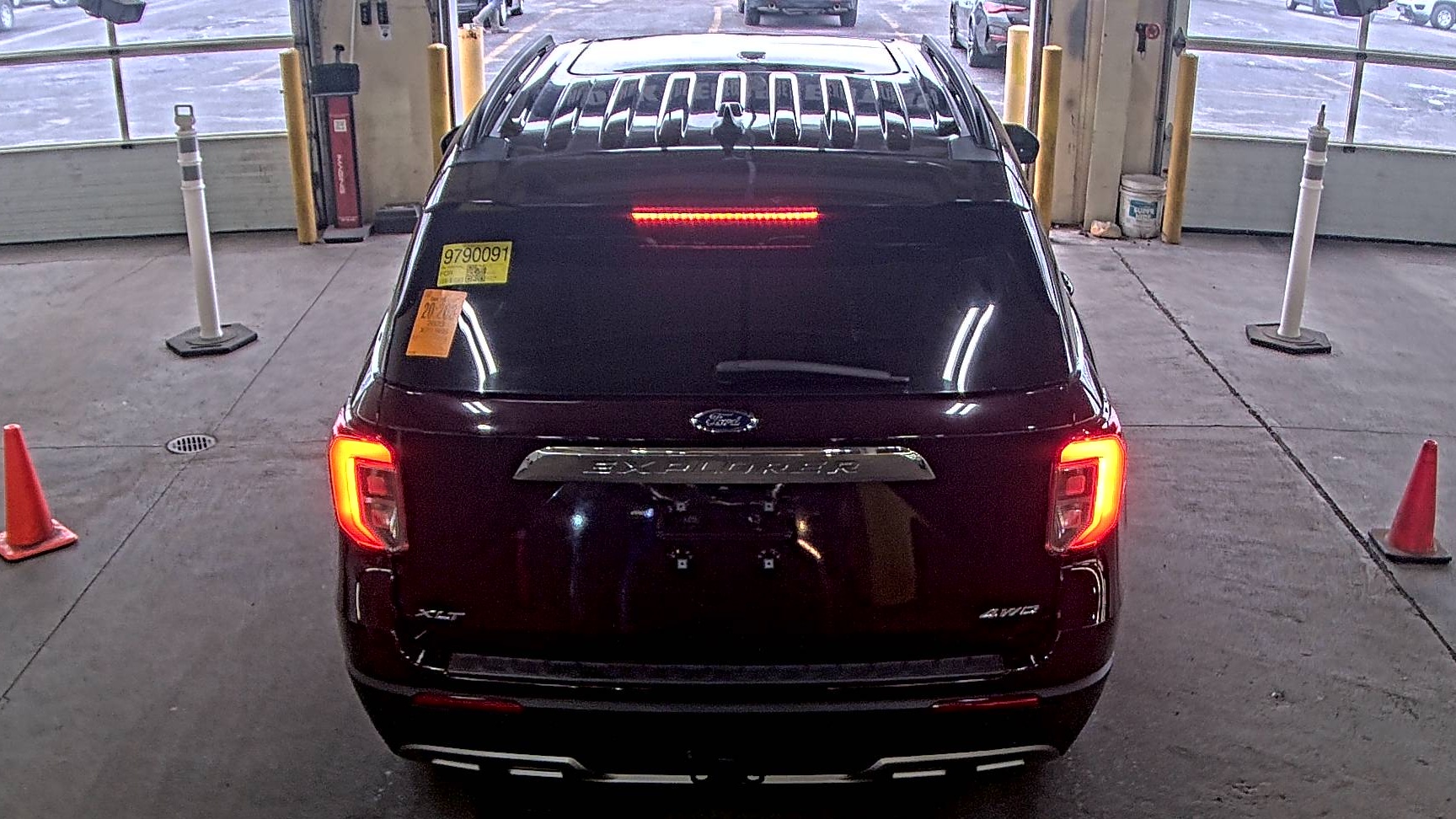 2023 Ford Explorer XLT AWD