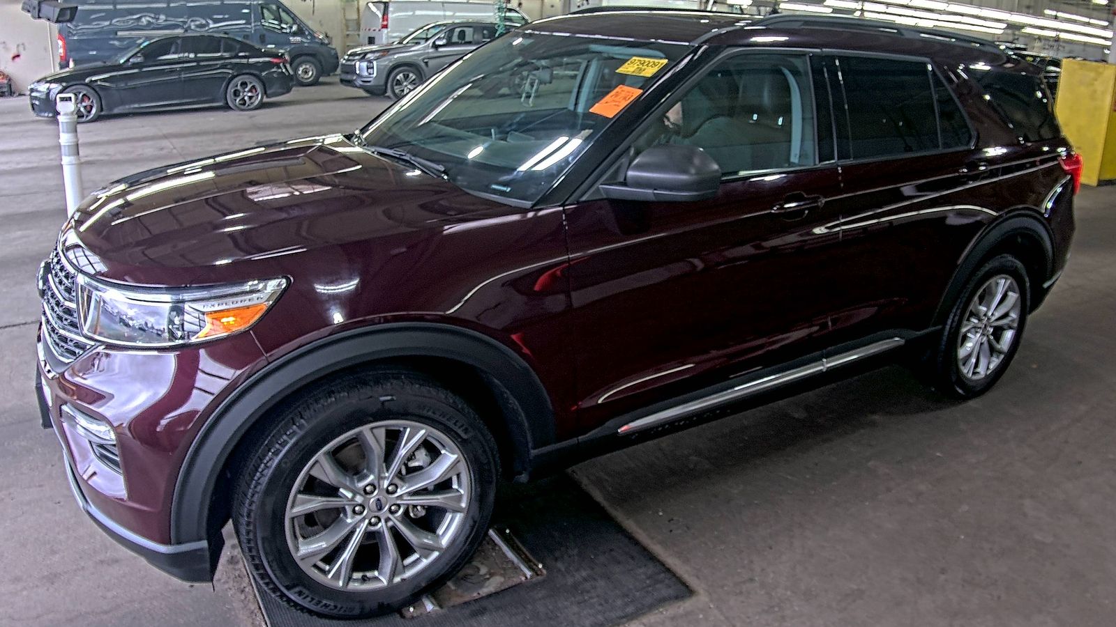 2023 Ford Explorer XLT AWD