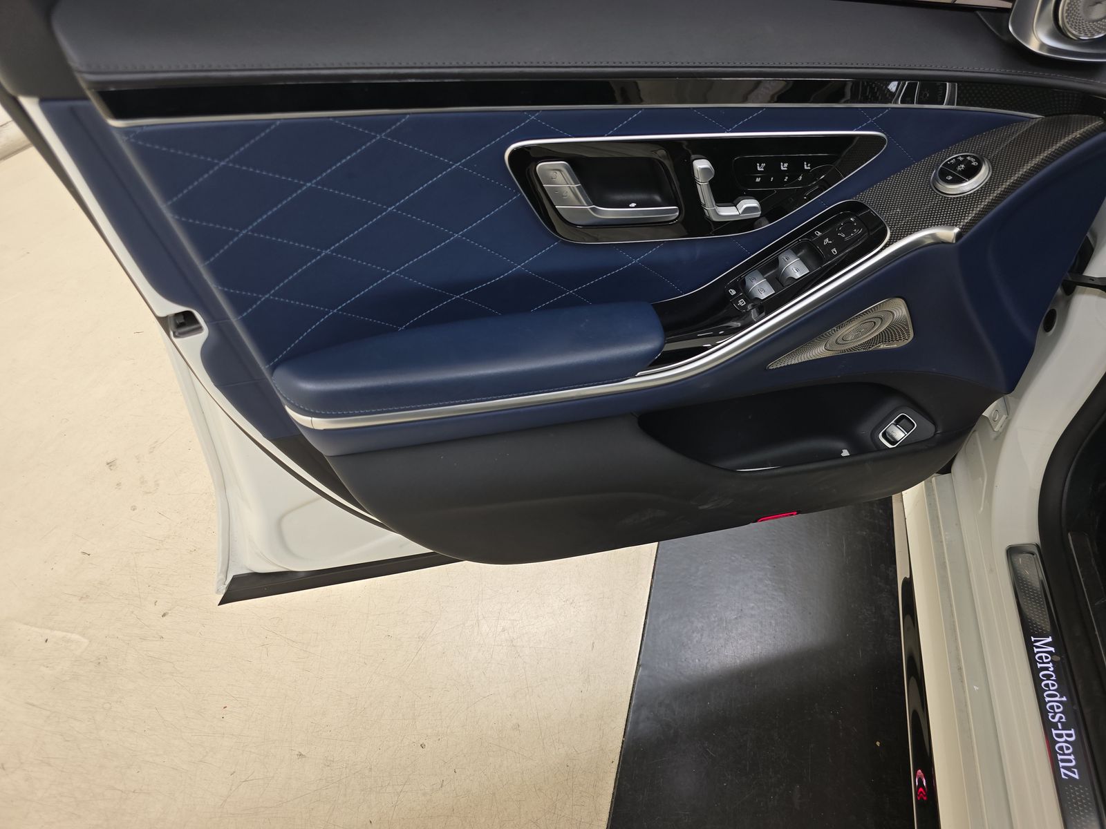 MERCEDES-BENZ S-CLASS - 10