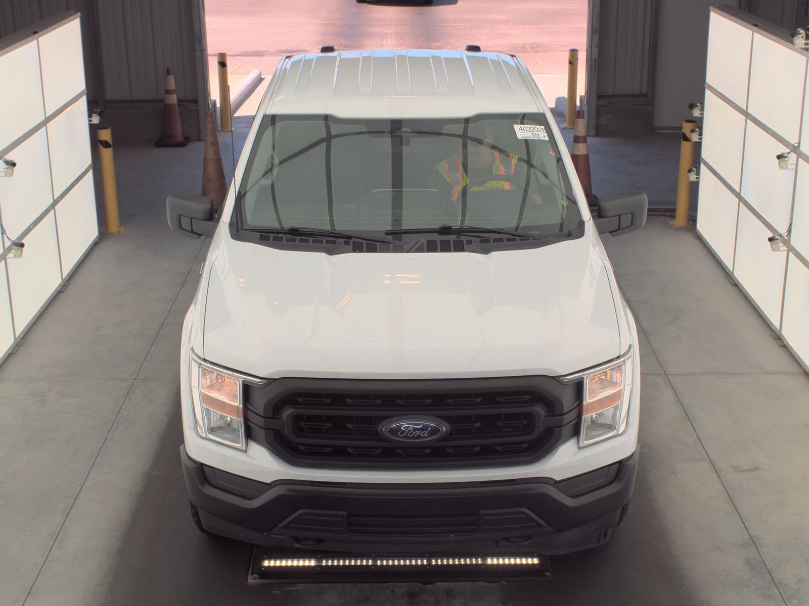 2022 Ford F-150 XL AWD