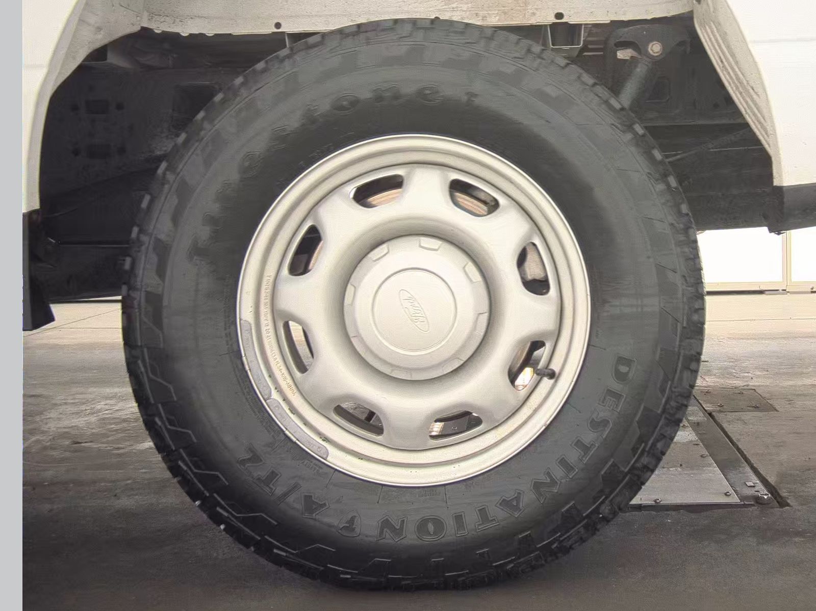 2022 Ford F-150 XL AWD