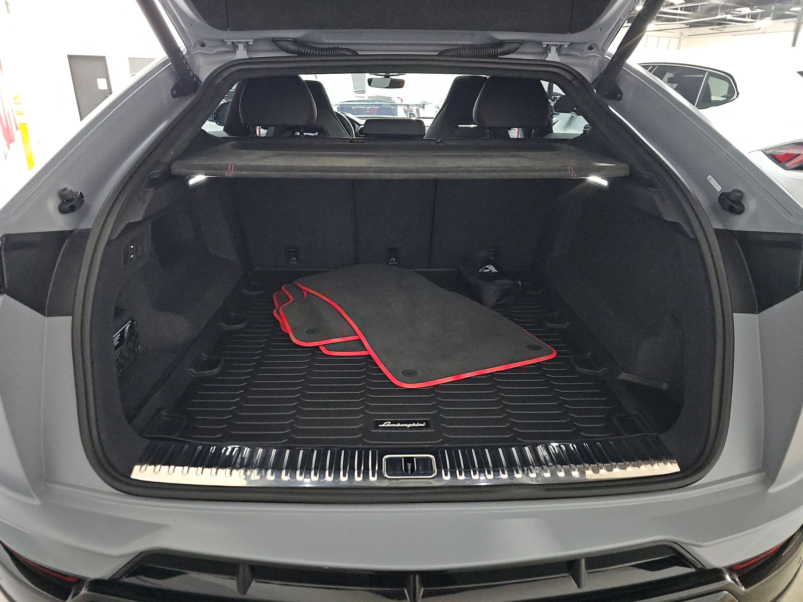 2024 Lamborghini Urus S AWD