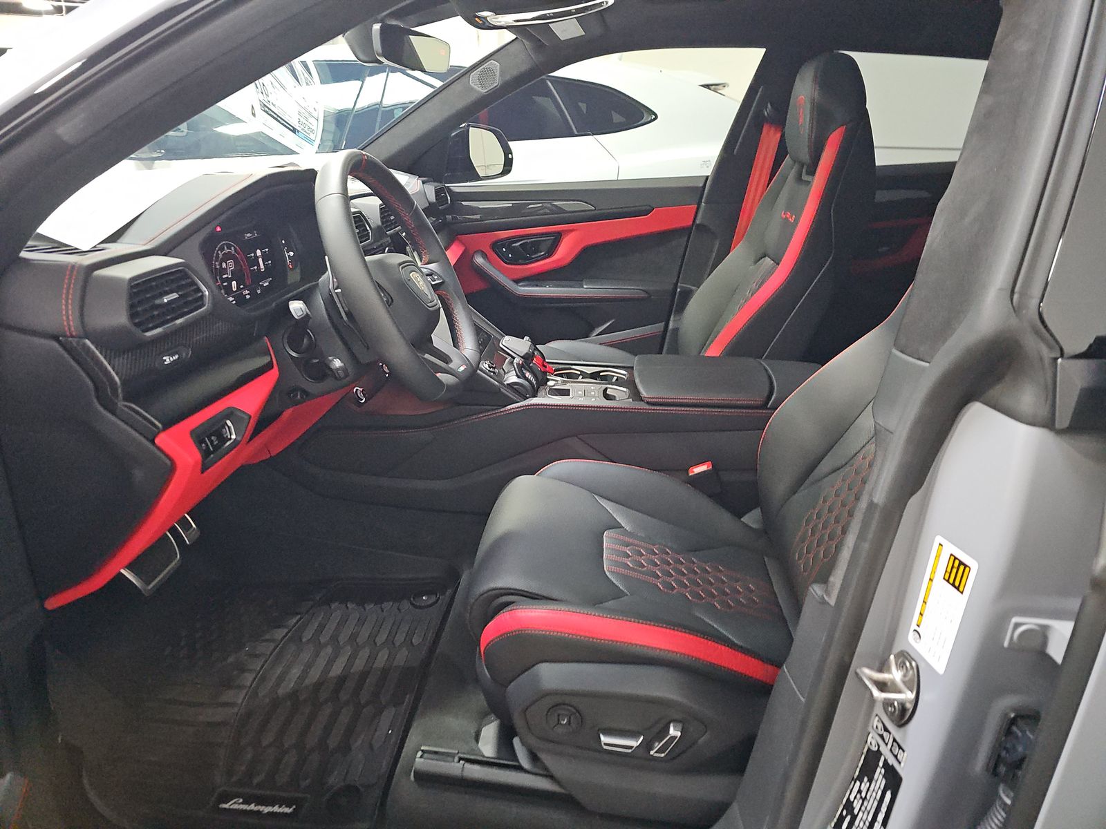 2024 Lamborghini Urus S AWD