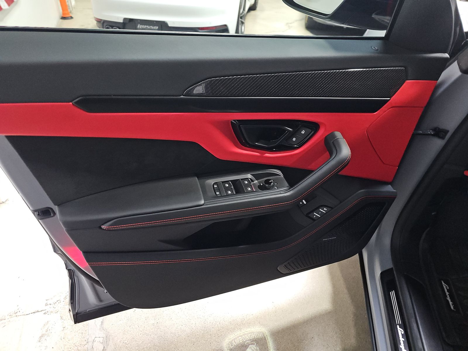 2024 Lamborghini Urus S AWD