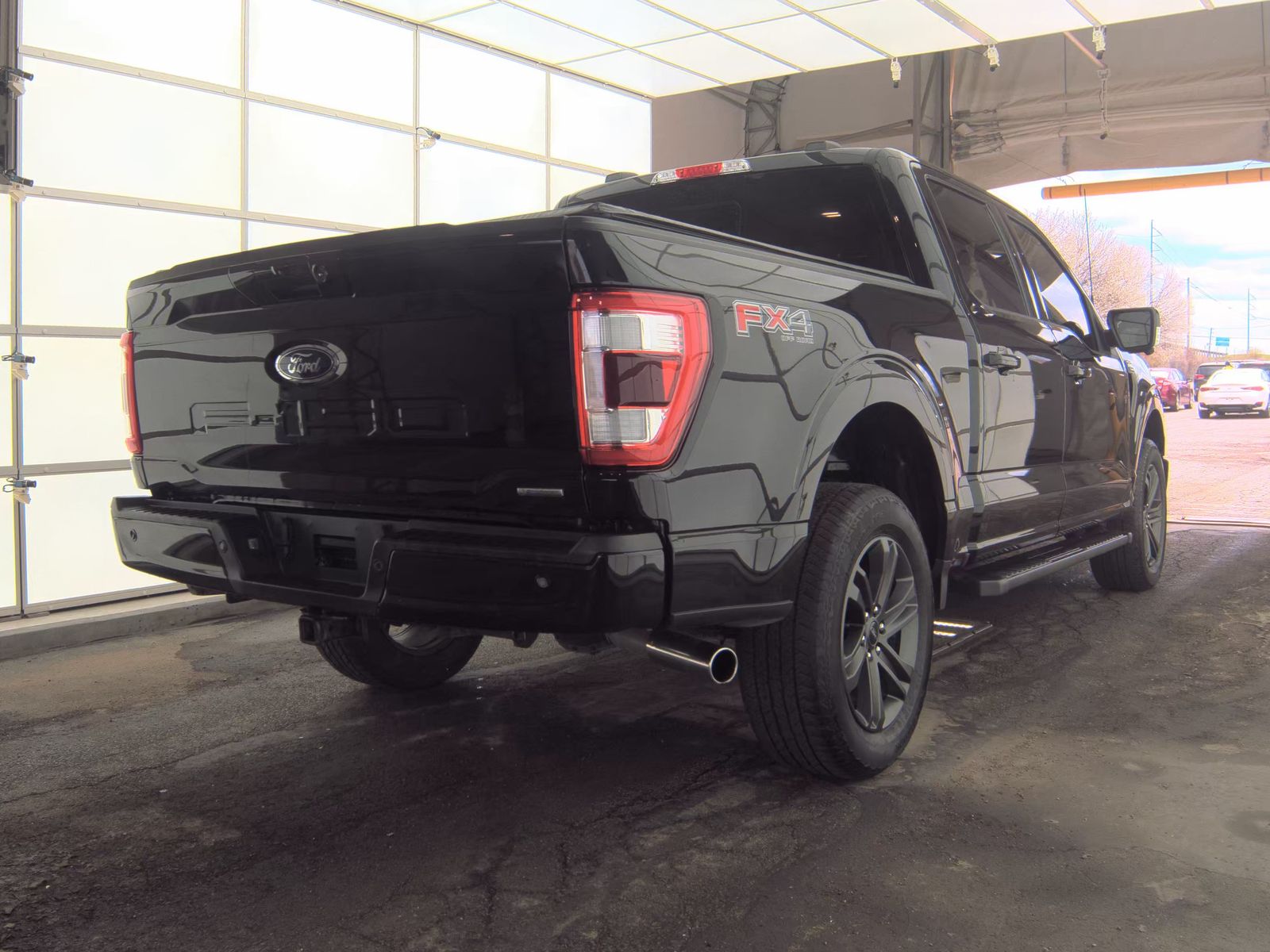 2023 Ford F-150 Lariat AWD