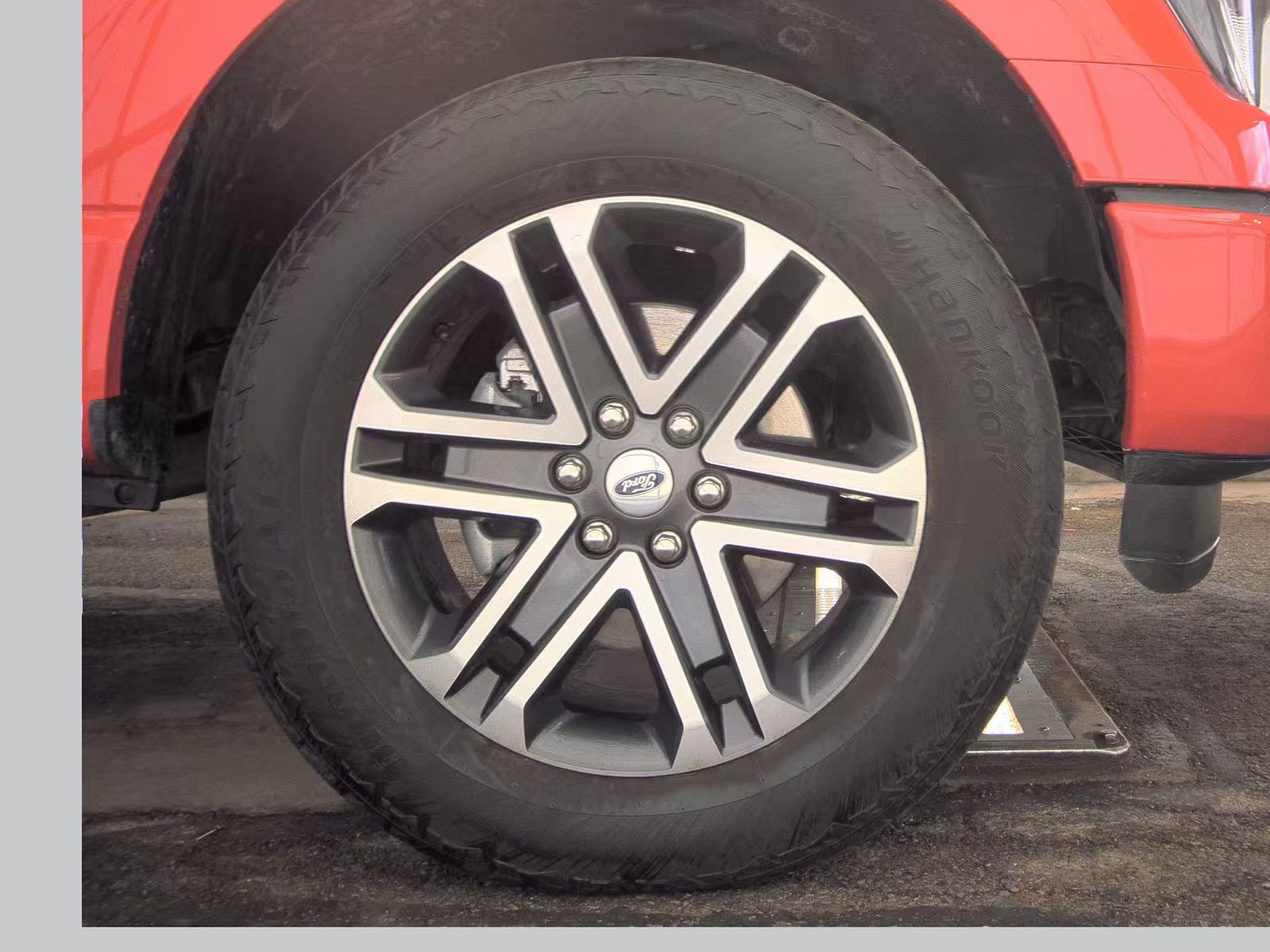 2023 Ford F-150 XL AWD