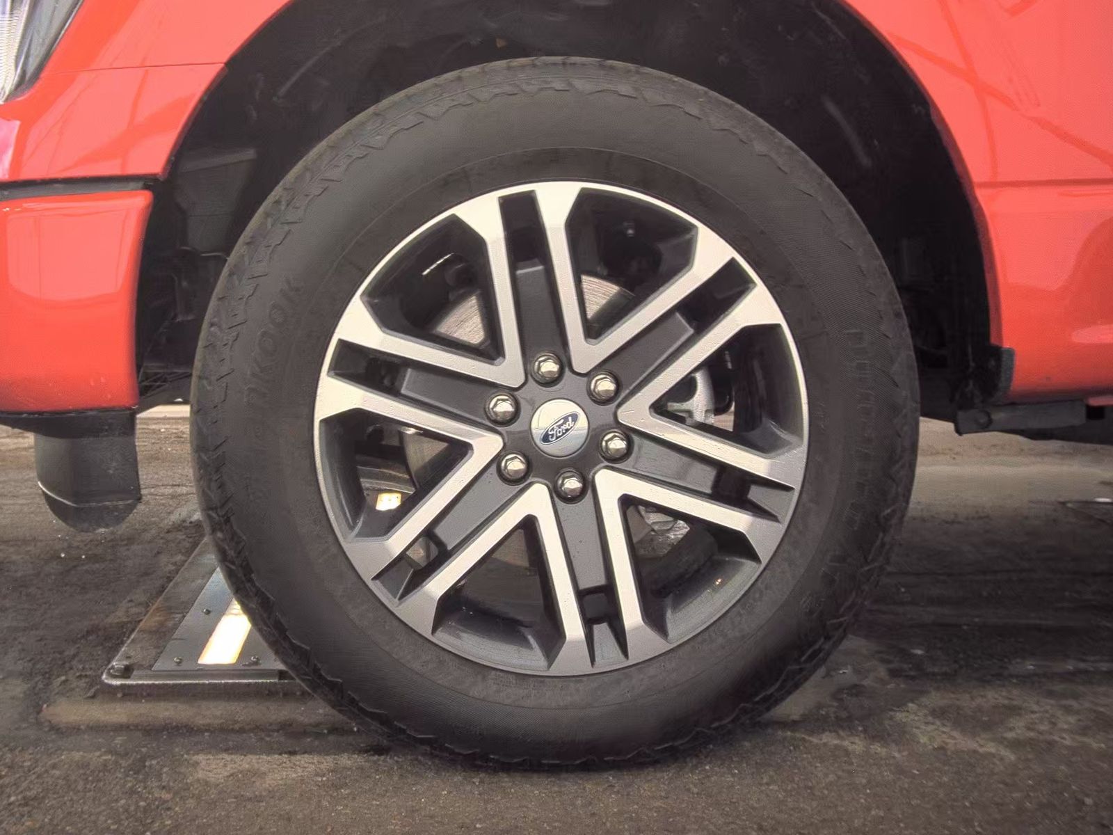 2023 Ford F-150 XL AWD