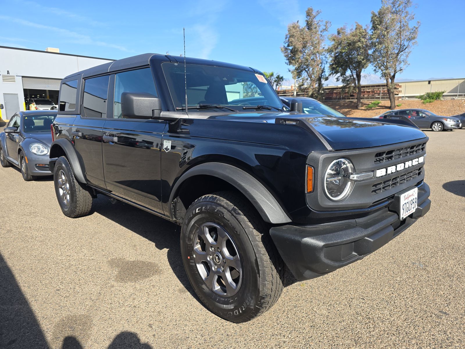 FORD BRONCO - 4