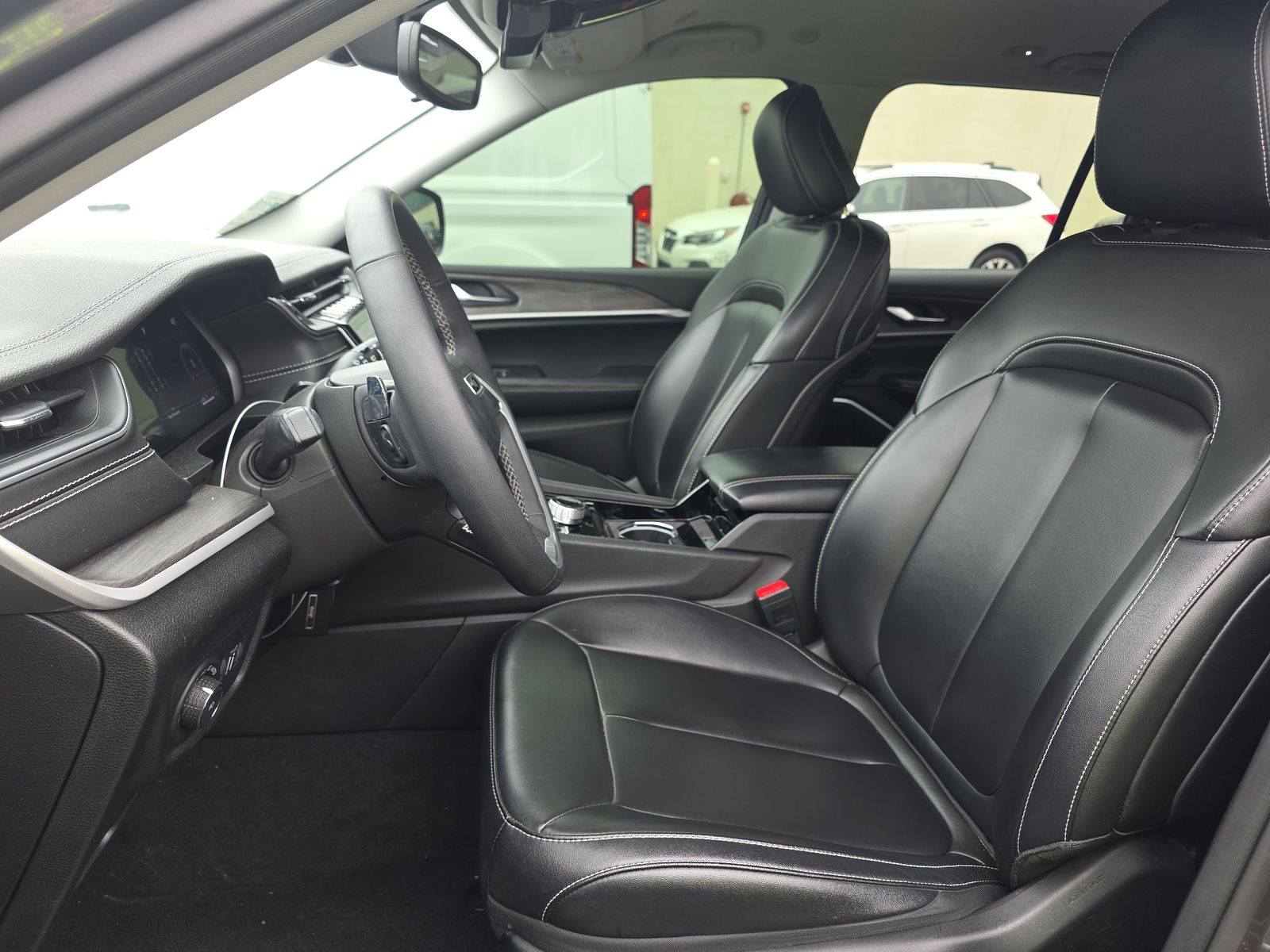 2023 Jeep Grand Cherokee Limited AWD