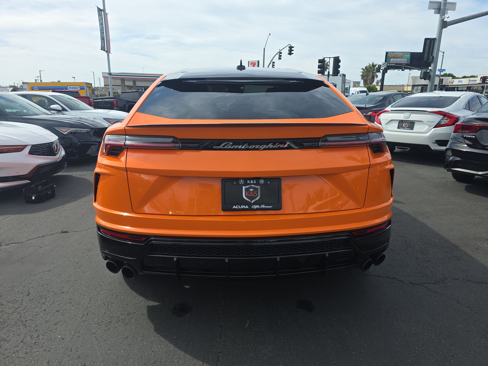 2022 Lamborghini Urus Base AWD