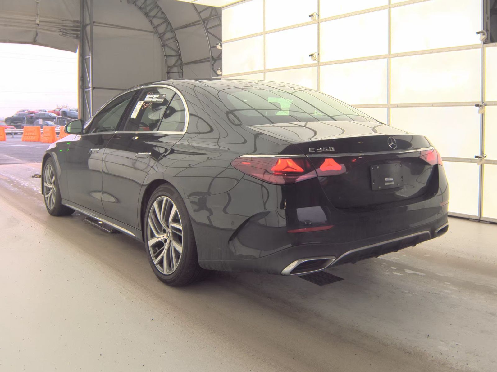 MERCEDES-BENZ E-CLASS - 9