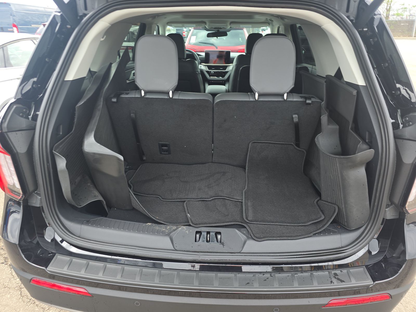 2025 Ford Explorer Active AWD