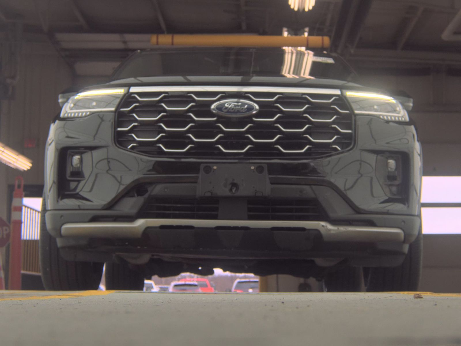 FORD EXPLORER - 4