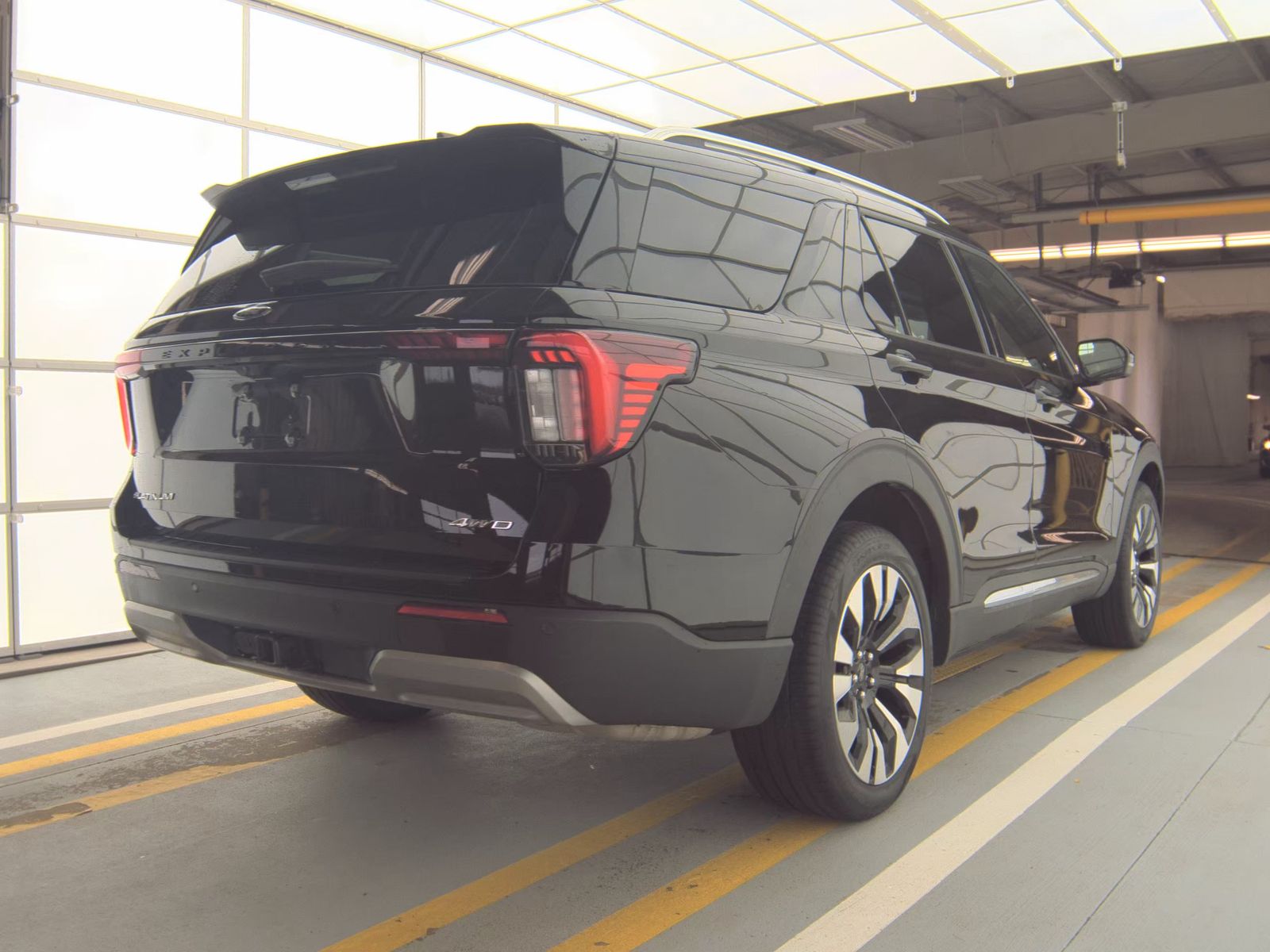 FORD EXPLORER - 6