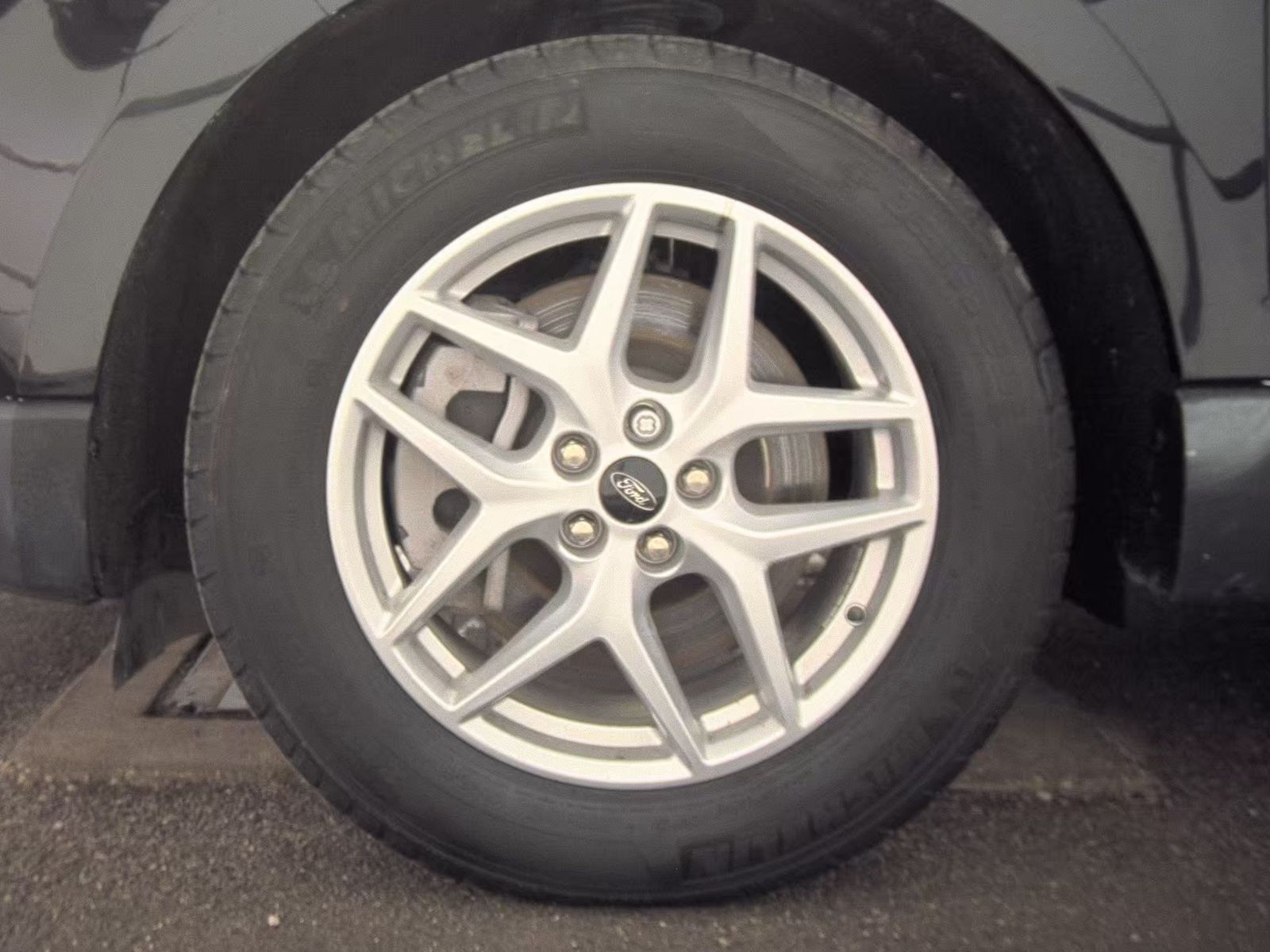 2023 Ford Edge SEL AWD