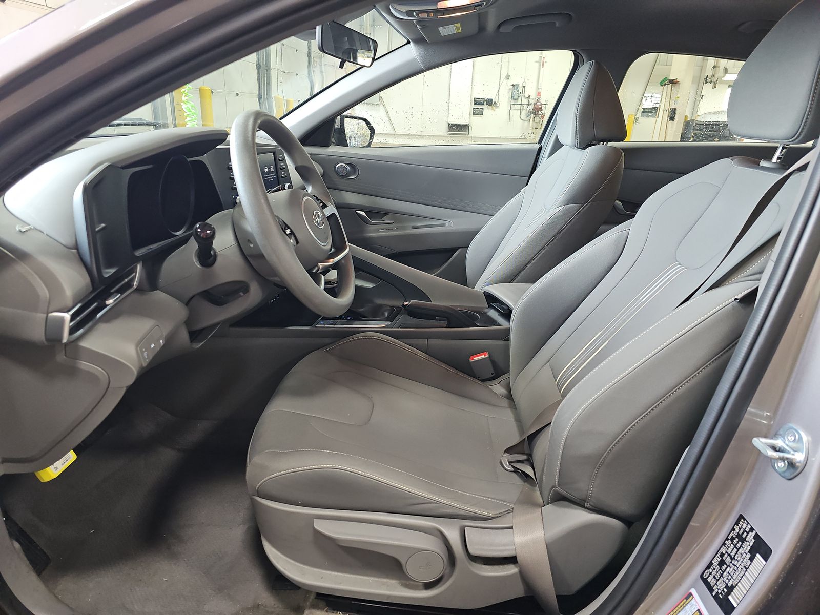 2023 Hyundai Elantra SEL FWD