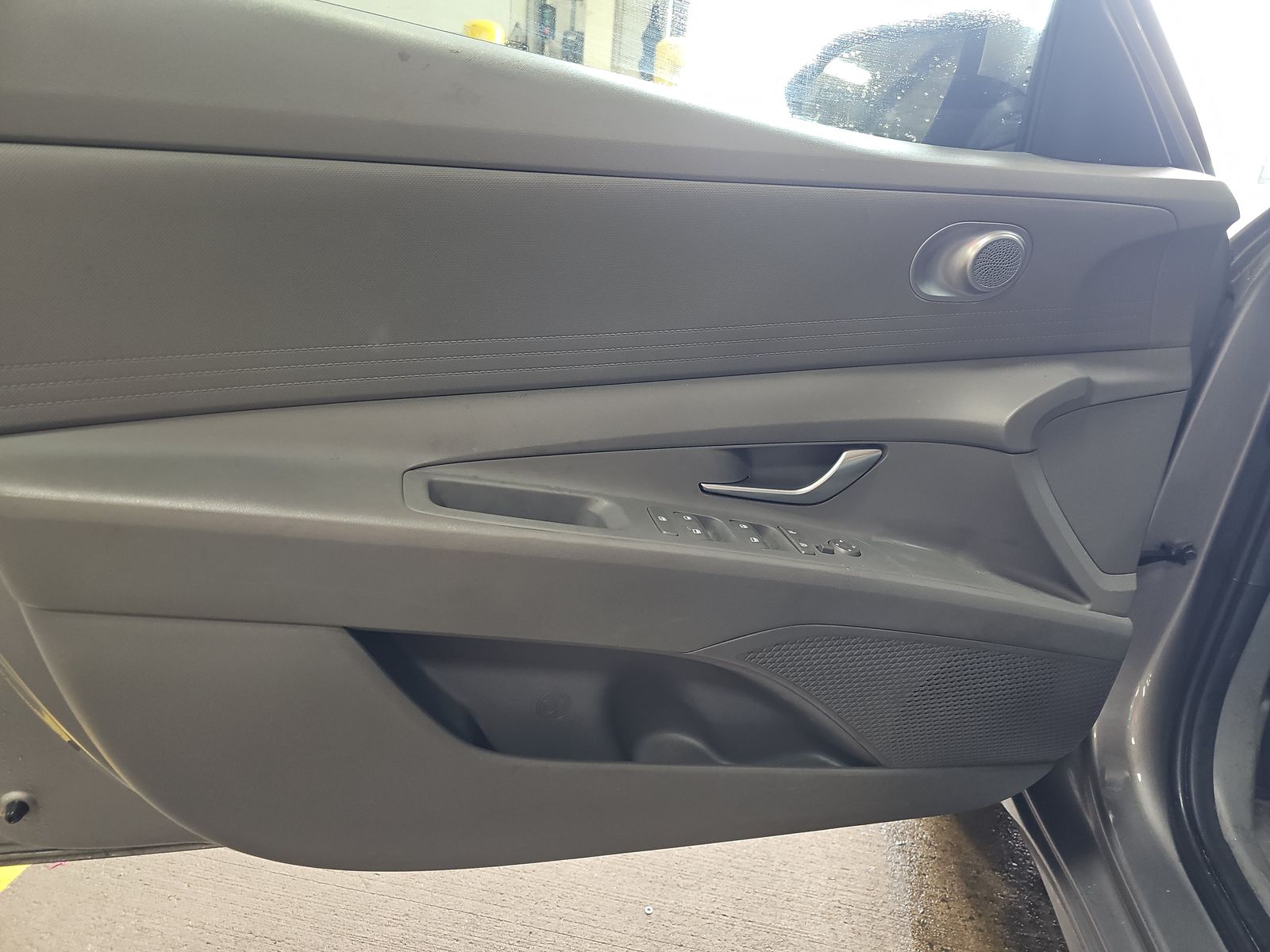 2023 Hyundai Elantra SEL FWD