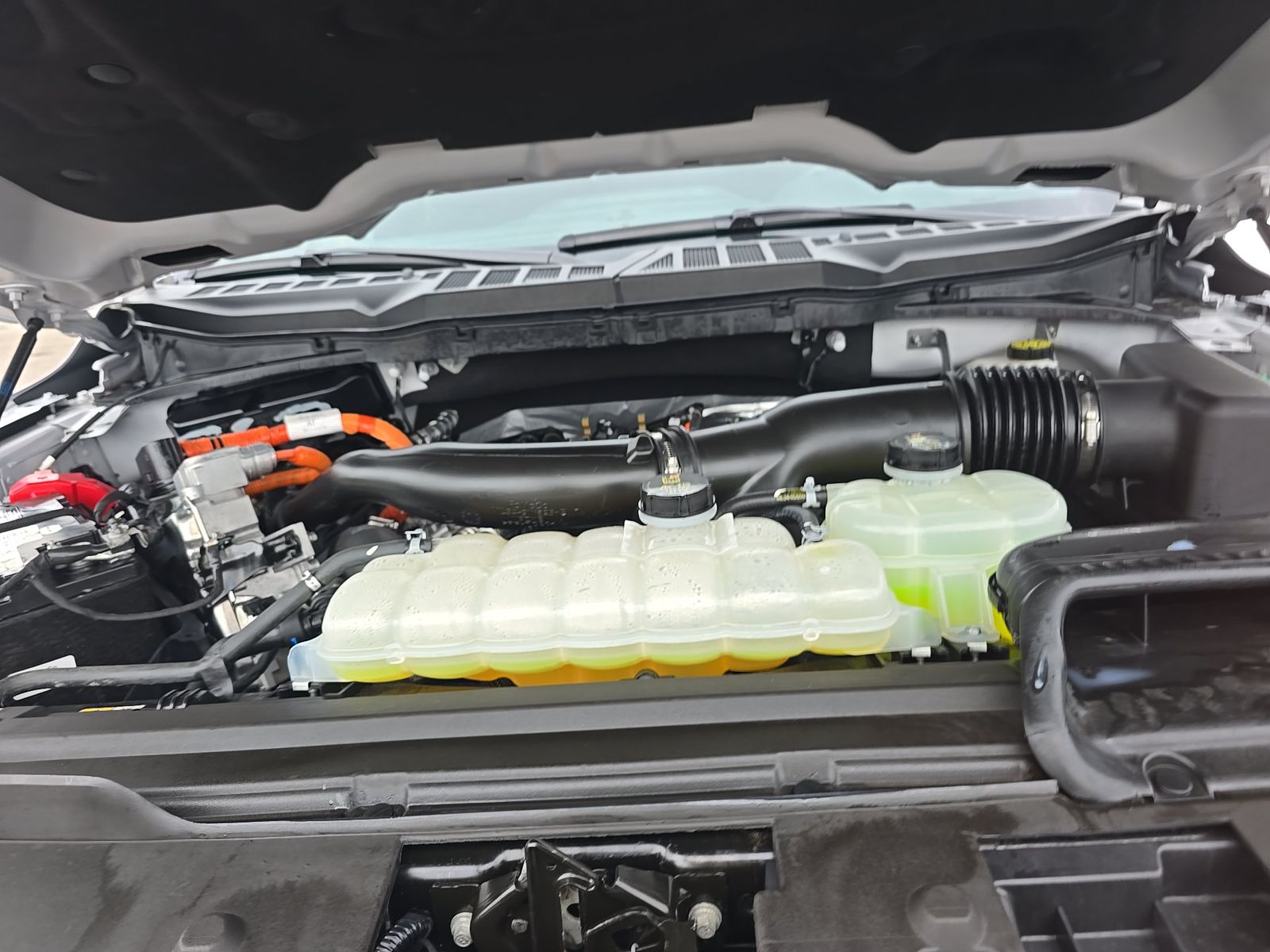 2024 Ford F-150 Hybrid XLT AWD