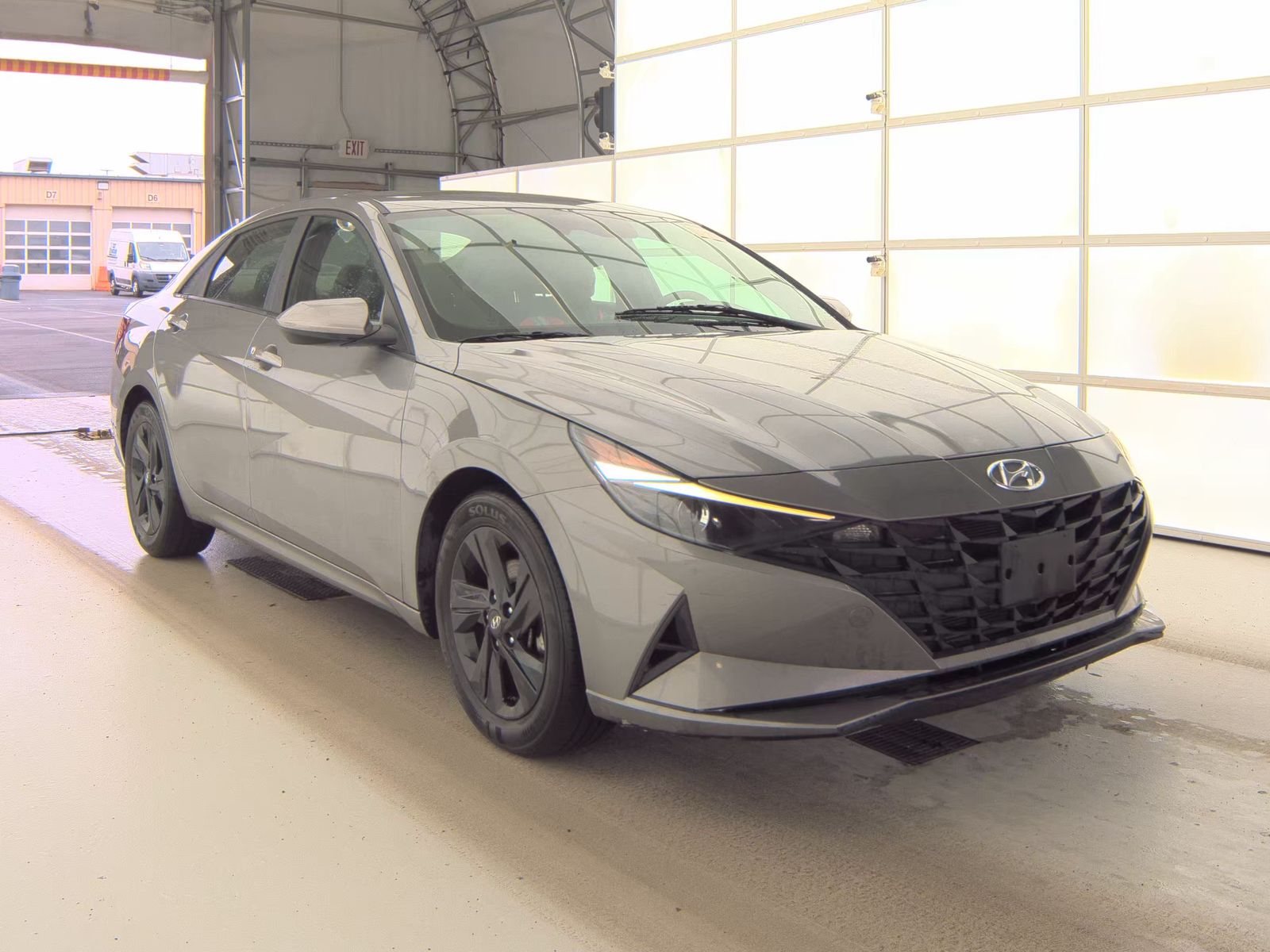 2023 Hyundai Elantra SEL FWD